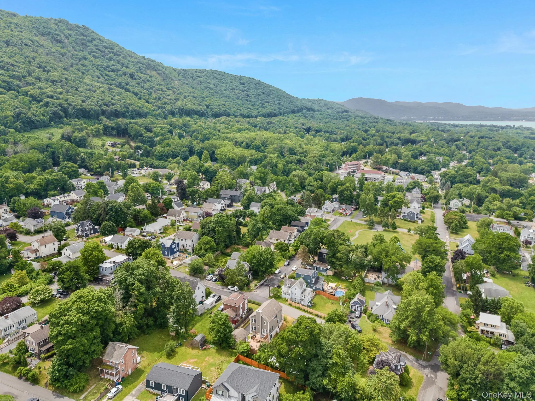 10 Robinson Street, Beacon, NY, 3 Bedrooms Bedrooms, 10 Rooms Rooms,3 BathroomsBathrooms,Residential,For Rent,Robinson,0,1020939 10 Robinson Street, Beacon, NY, 3 Bedrooms Bedrooms, 10 Rooms Rooms,3 BathroomsBathrooms,Residential,For Rent,Robinson,0,1020939
