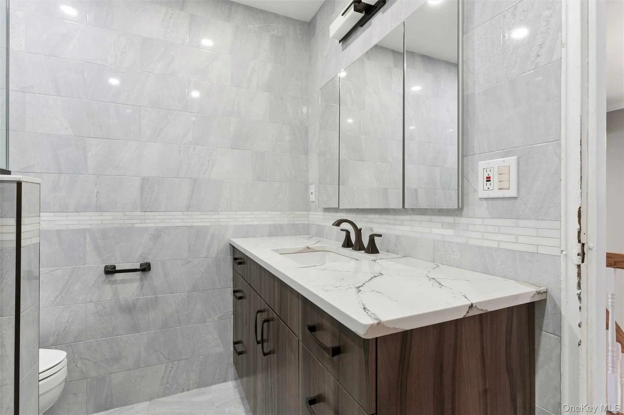 2687 Karen Street, Hempstead, NY, 4 Bedrooms Bedrooms, 9 Rooms Rooms,2 BathroomsBathrooms,Residential,For Rent,Karen,0,1020943 2687 Karen Street, Hempstead, NY, 4 Bedrooms Bedrooms, 9 Rooms Rooms,2 BathroomsBathrooms,Residential,For Rent,Karen,0,1020943