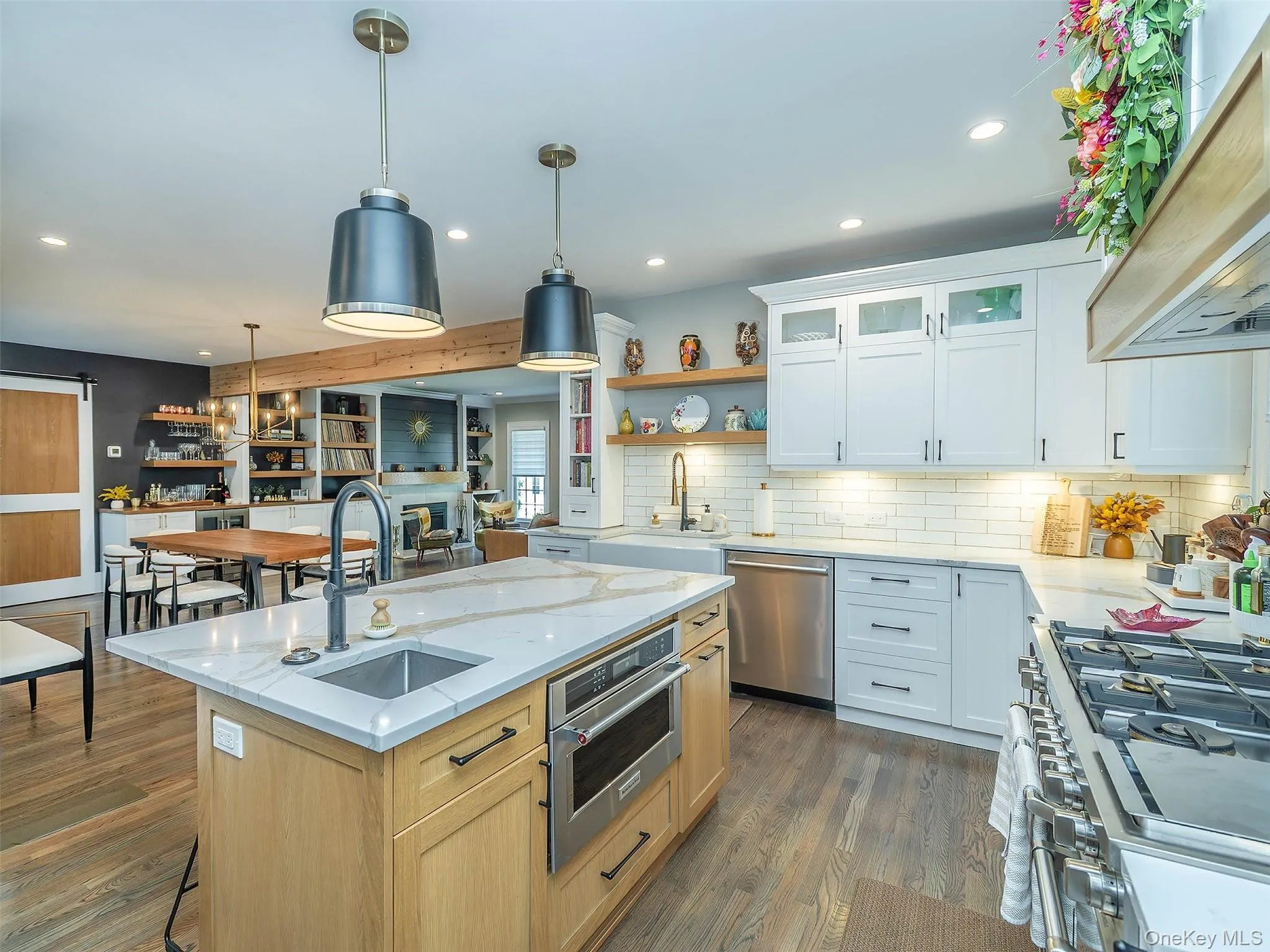 60 Highland Avenue, North Hempstead, NY, 4 Bedrooms Bedrooms, 9 Rooms Rooms,3 BathroomsBathrooms,Residential Lease,For Rent,Highland,0,1020944 60 Highland Avenue, North Hempstead, NY, 4 Bedrooms Bedrooms, 9 Rooms Rooms,3 BathroomsBathrooms,Residential Lease,For Rent,Highland,0,1020944