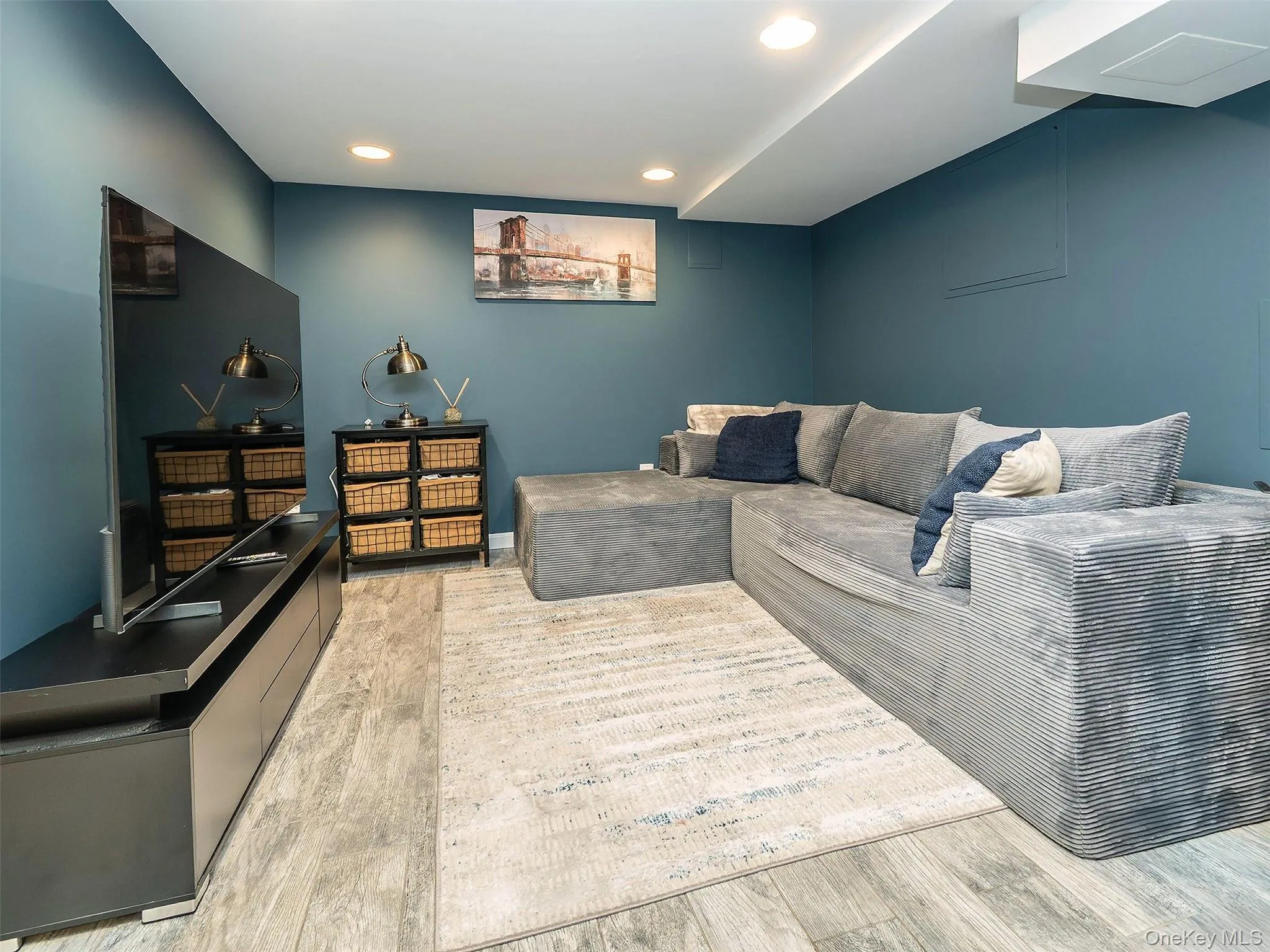 60 Highland Avenue, North Hempstead, NY, 4 Bedrooms Bedrooms, 9 Rooms Rooms,3 BathroomsBathrooms,Residential Lease,For Rent,Highland,0,1020944 60 Highland Avenue, North Hempstead, NY, 4 Bedrooms Bedrooms, 9 Rooms Rooms,3 BathroomsBathrooms,Residential Lease,For Rent,Highland,0,1020944