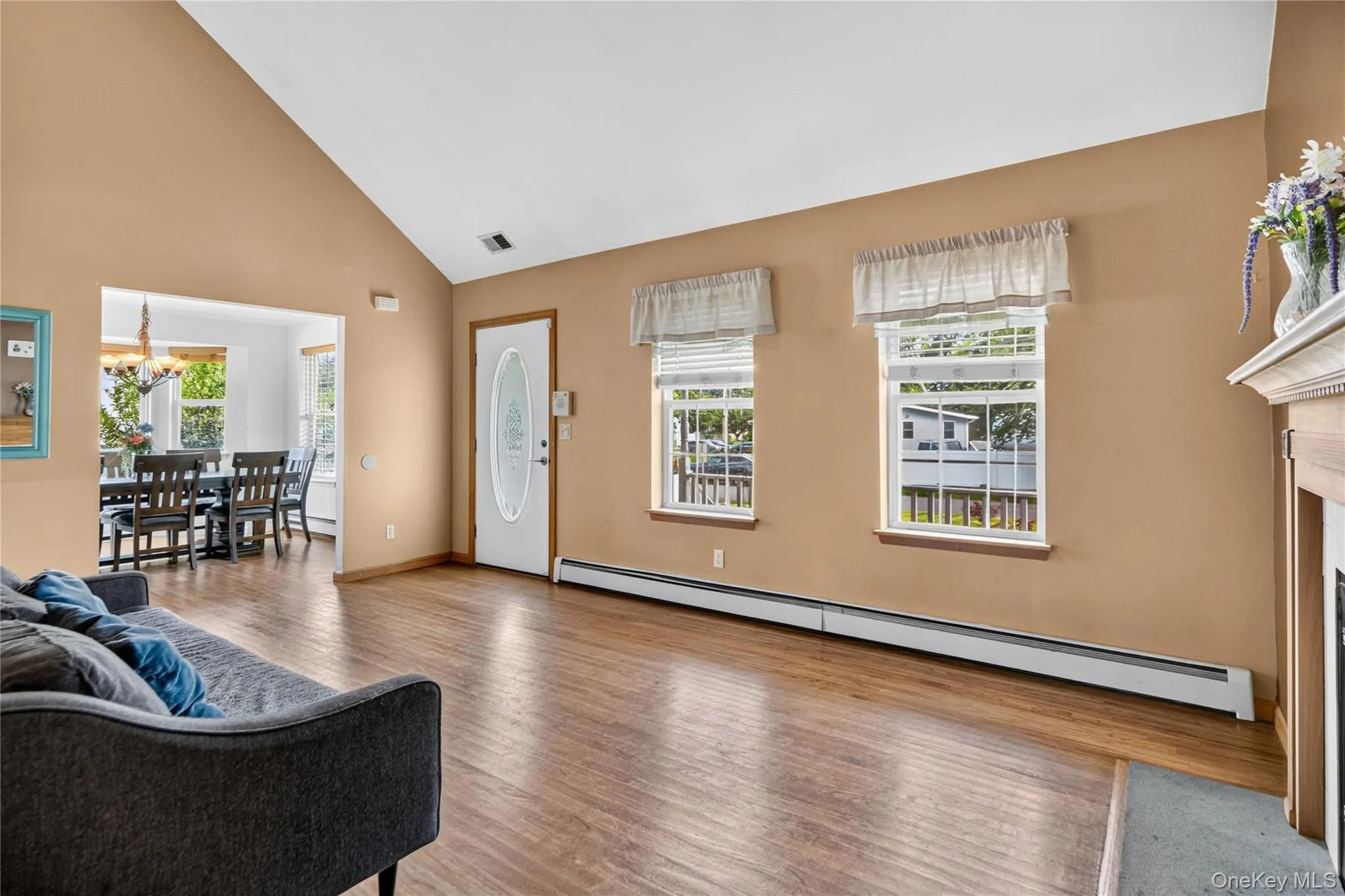 62 Lombardy Drive, Brookhaven, NY, 3 Bedrooms Bedrooms, 7 Rooms Rooms,1 BathroomBathrooms,Residential,For Rent,Lombardy,0,1020948 62 Lombardy Drive, Brookhaven, NY, 3 Bedrooms Bedrooms, 7 Rooms Rooms,1 BathroomBathrooms,Residential,For Rent,Lombardy,0,1020948