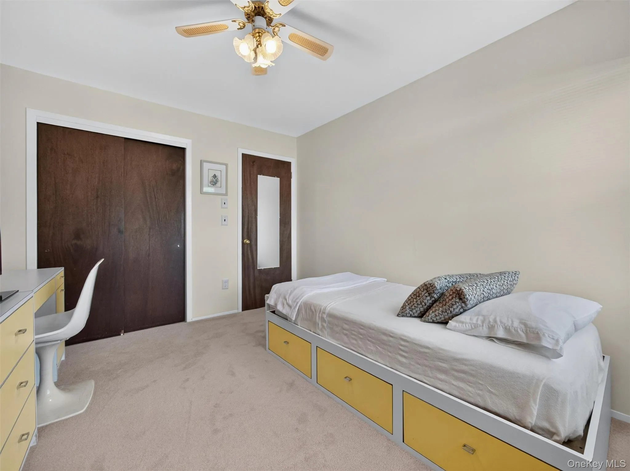 45 Heritage Drive, Clarkstown, NY, 2 Bedrooms Bedrooms, 6 Rooms Rooms,2 BathroomsBathrooms,Residential,For Rent,Heritage,0,1020950 45 Heritage Drive, Clarkstown, NY, 2 Bedrooms Bedrooms, 6 Rooms Rooms,2 BathroomsBathrooms,Residential,For Rent,Heritage,0,1020950