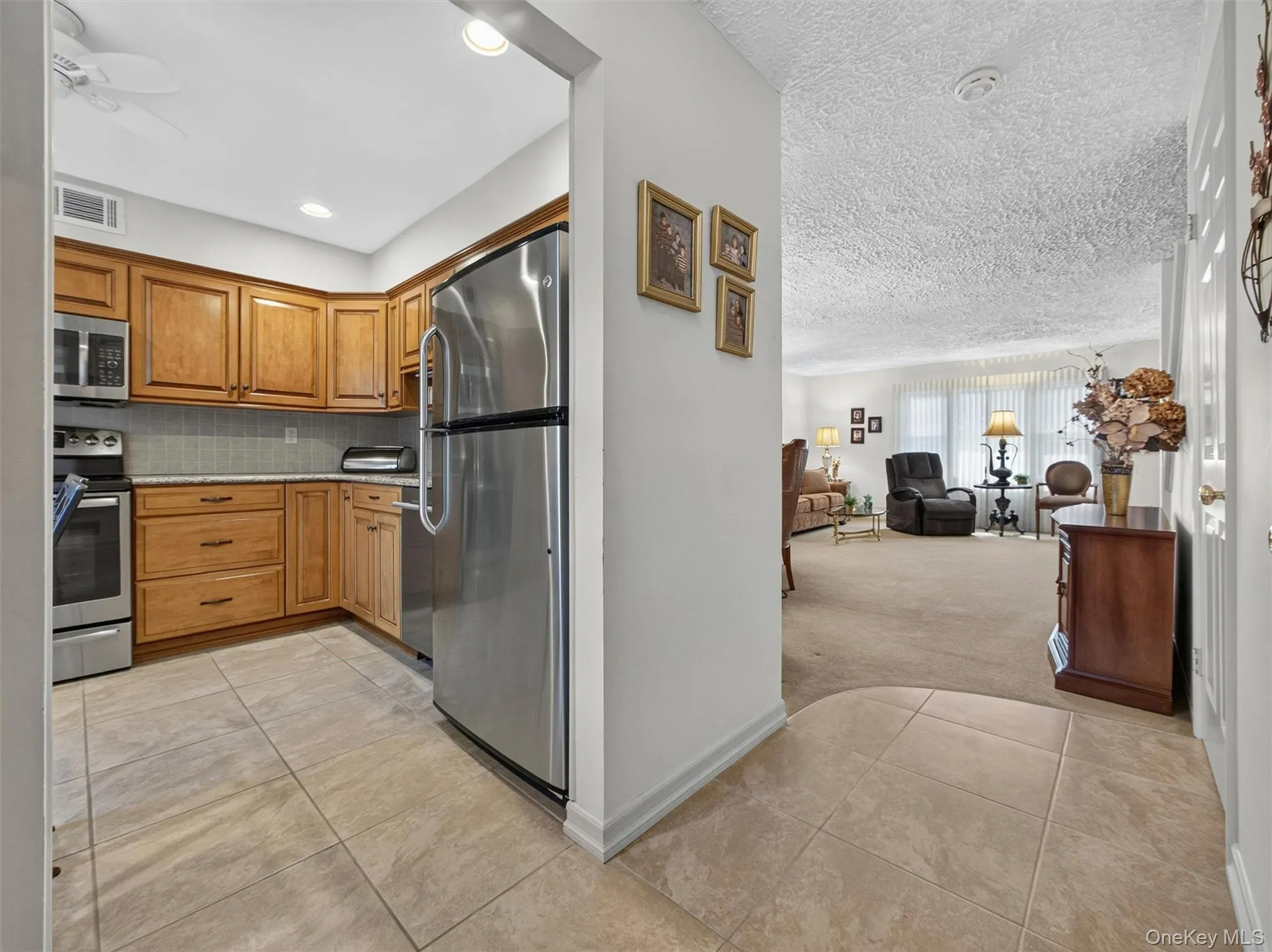 45 Heritage Drive, Clarkstown, NY, 2 Bedrooms Bedrooms, 6 Rooms Rooms,2 BathroomsBathrooms,Residential,For Rent,Heritage,0,1020950 45 Heritage Drive, Clarkstown, NY, 2 Bedrooms Bedrooms, 6 Rooms Rooms,2 BathroomsBathrooms,Residential,For Rent,Heritage,0,1020950