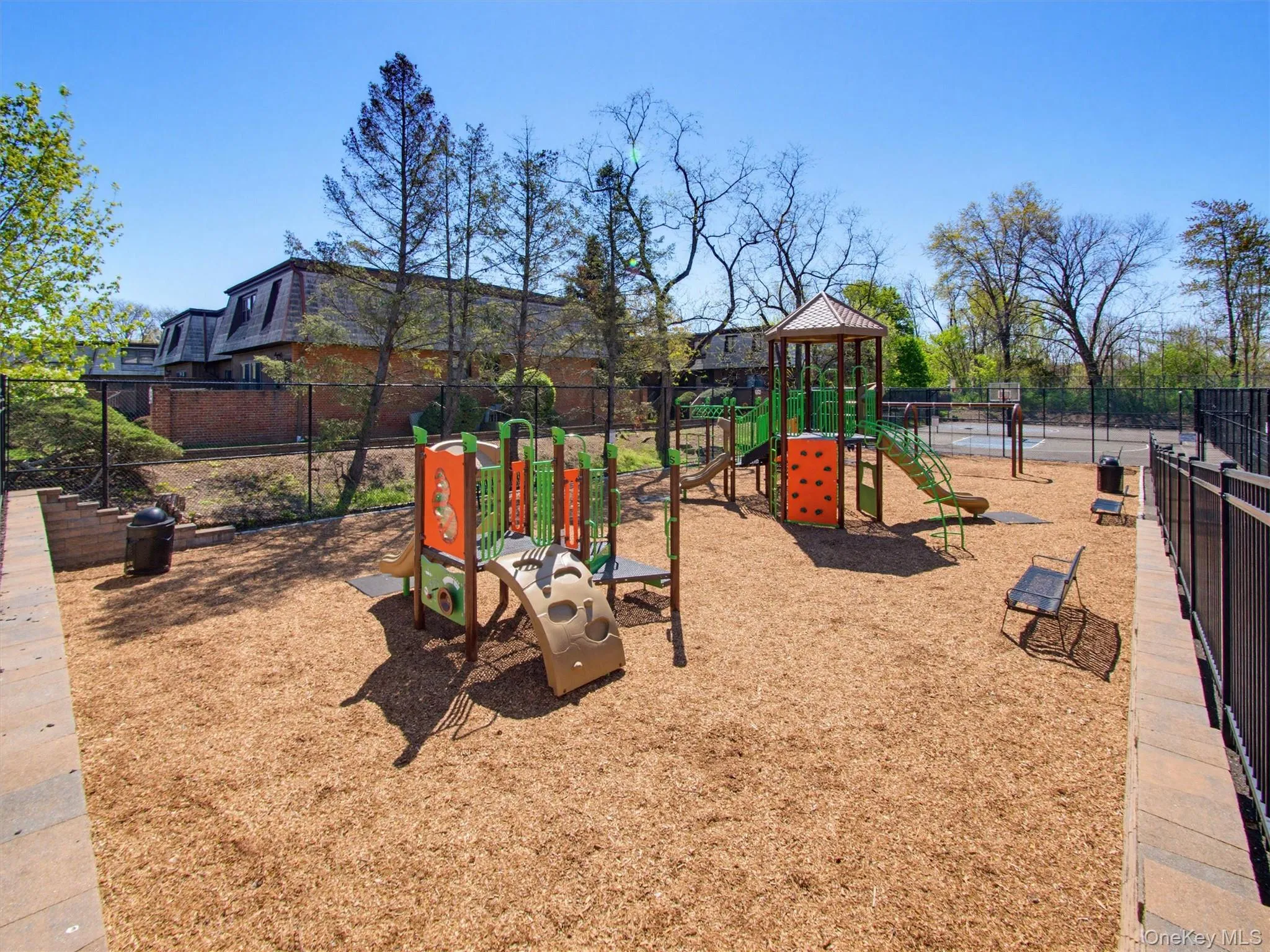 45 Heritage Drive, Clarkstown, NY, 2 Bedrooms Bedrooms, 6 Rooms Rooms,2 BathroomsBathrooms,Residential,For Rent,Heritage,0,1020950 45 Heritage Drive, Clarkstown, NY, 2 Bedrooms Bedrooms, 6 Rooms Rooms,2 BathroomsBathrooms,Residential,For Rent,Heritage,0,1020950