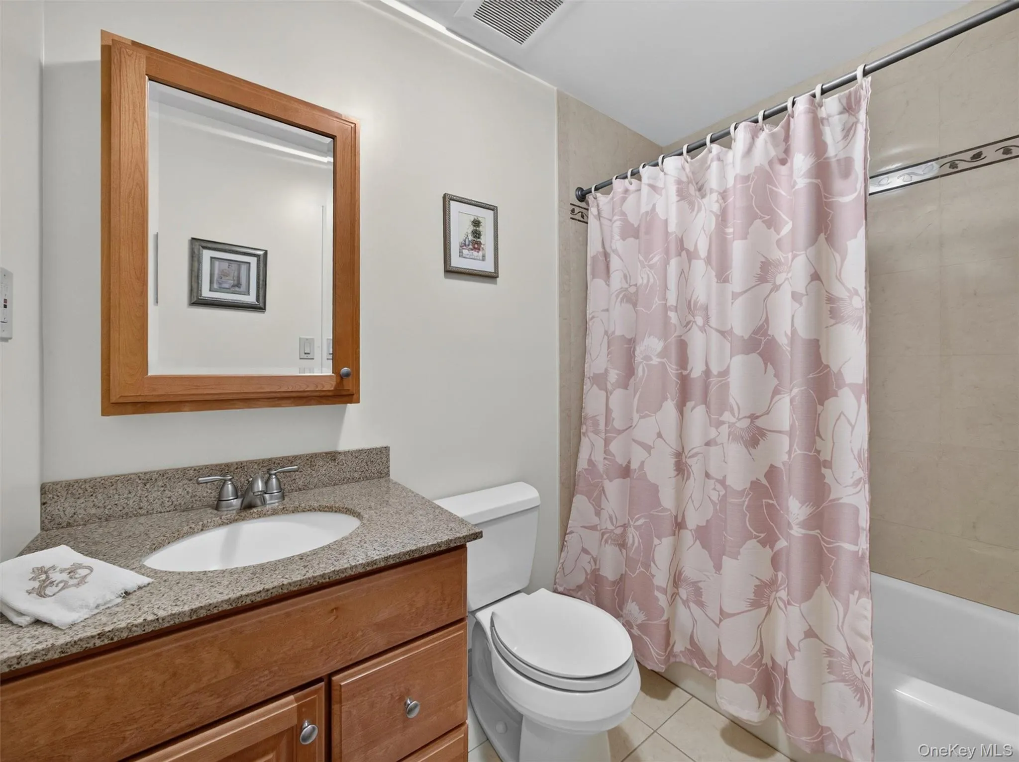 45 Heritage Drive, Clarkstown, NY, 2 Bedrooms Bedrooms, 6 Rooms Rooms,2 BathroomsBathrooms,Residential,For Rent,Heritage,0,1020950 45 Heritage Drive, Clarkstown, NY, 2 Bedrooms Bedrooms, 6 Rooms Rooms,2 BathroomsBathrooms,Residential,For Rent,Heritage,0,1020950