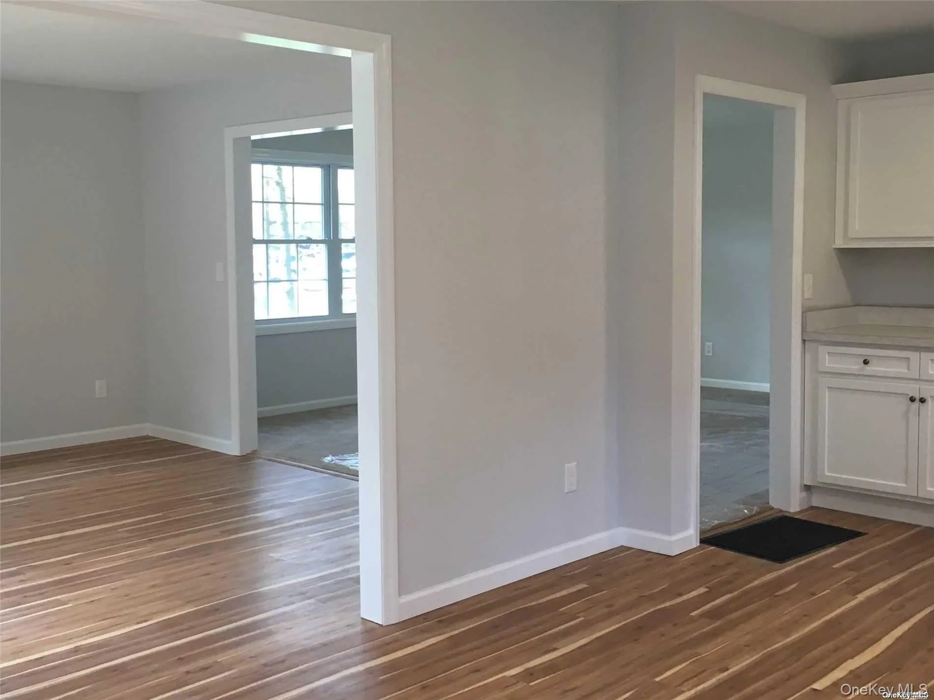 8 Melville Road, Huntington, NY, 4 Bedrooms Bedrooms, 7 Rooms Rooms,2 BathroomsBathrooms,Residential Lease,For Rent,Melville,0,1020952 8 Melville Road, Huntington, NY, 4 Bedrooms Bedrooms, 7 Rooms Rooms,2 BathroomsBathrooms,Residential Lease,For Rent,Melville,0,1020952