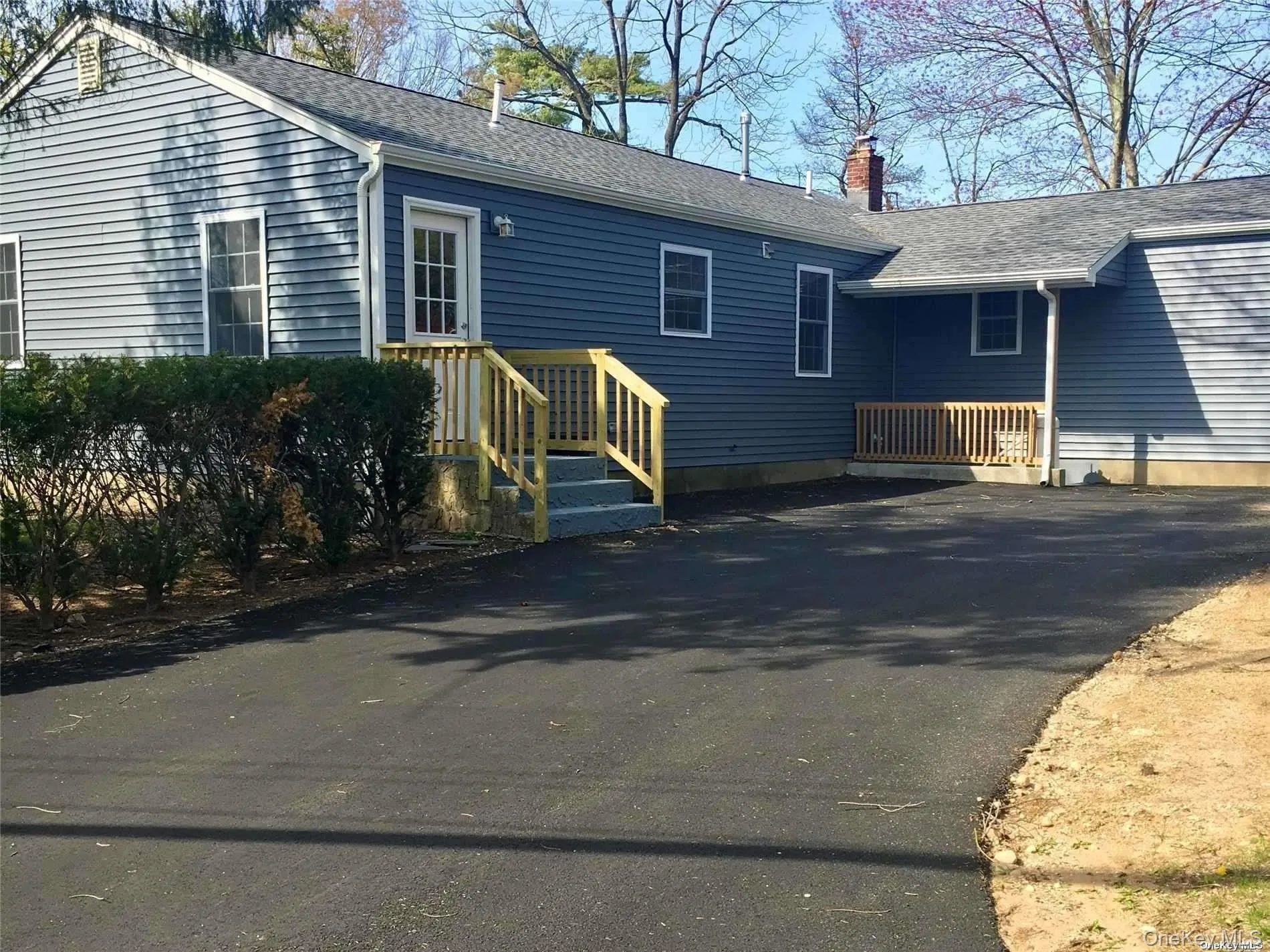 8 Melville Road, Huntington, NY, 4 Bedrooms Bedrooms, 7 Rooms Rooms,2 BathroomsBathrooms,Residential Lease,For Rent,Melville,0,1020952 8 Melville Road, Huntington, NY, 4 Bedrooms Bedrooms, 7 Rooms Rooms,2 BathroomsBathrooms,Residential Lease,For Rent,Melville,0,1020952
