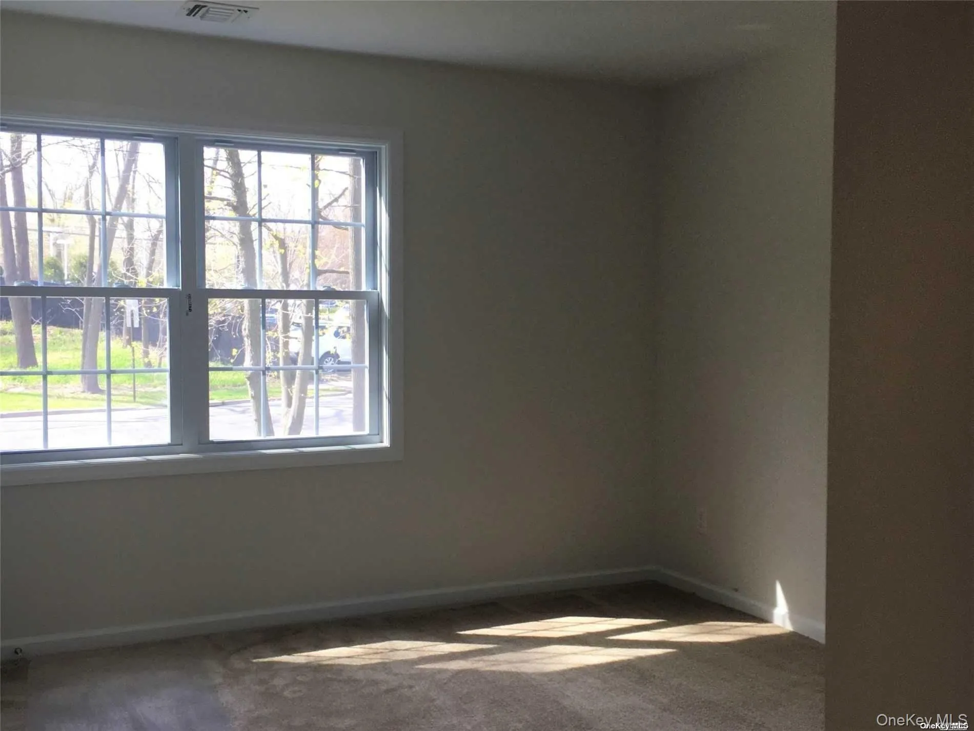 8 Melville Road, Huntington, NY, 4 Bedrooms Bedrooms, 7 Rooms Rooms,2 BathroomsBathrooms,Residential Lease,For Rent,Melville,0,1020952 8 Melville Road, Huntington, NY, 4 Bedrooms Bedrooms, 7 Rooms Rooms,2 BathroomsBathrooms,Residential Lease,For Rent,Melville,0,1020952