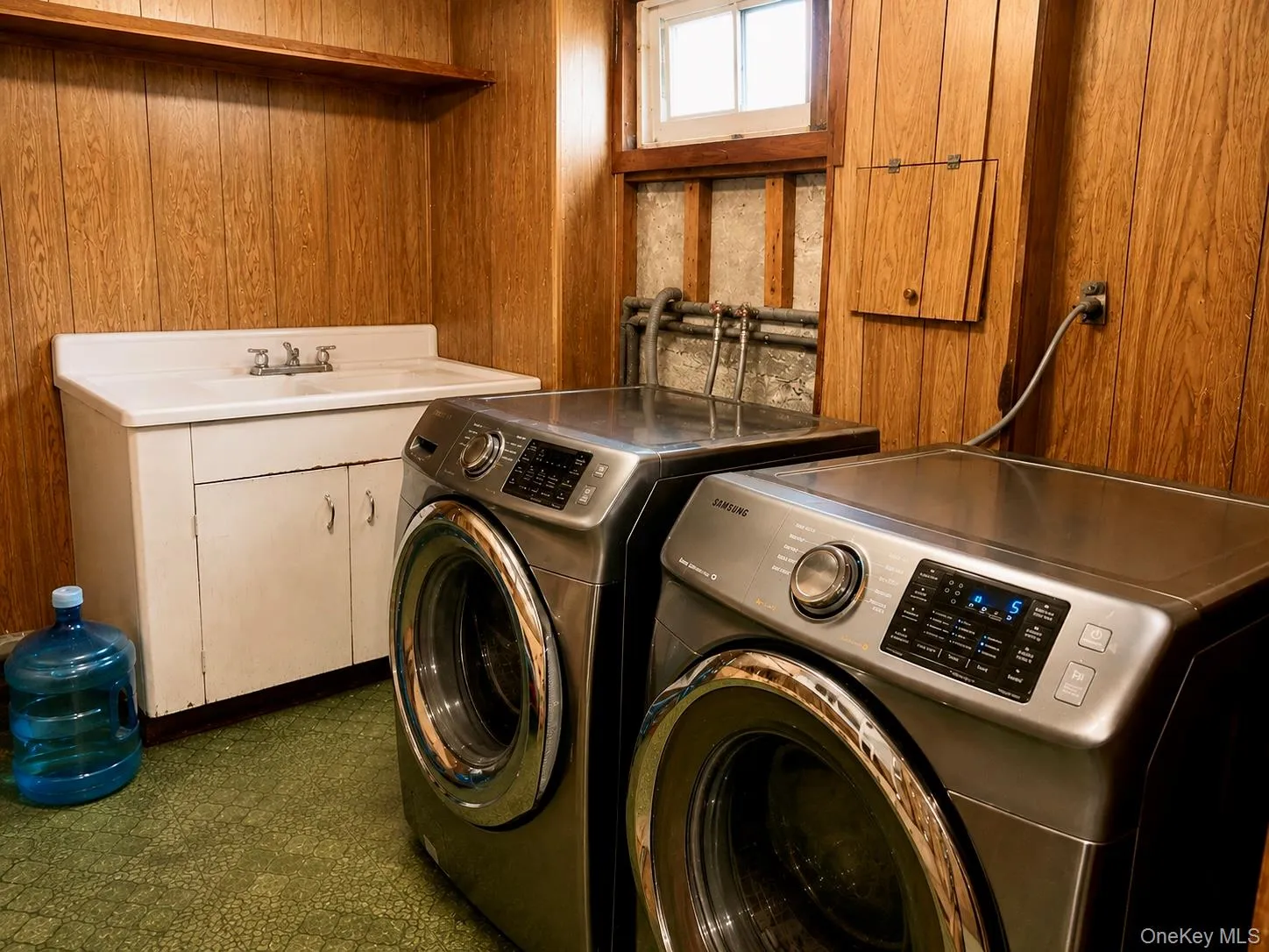 171 Allen Street, Hempstead, NY, 3 Bedrooms Bedrooms, 7 Rooms Rooms,1 BathroomBathrooms,Residential,For Rent,Allen,0,1020954 171 Allen Street, Hempstead, NY, 3 Bedrooms Bedrooms, 7 Rooms Rooms,1 BathroomBathrooms,Residential,For Rent,Allen,0,1020954
