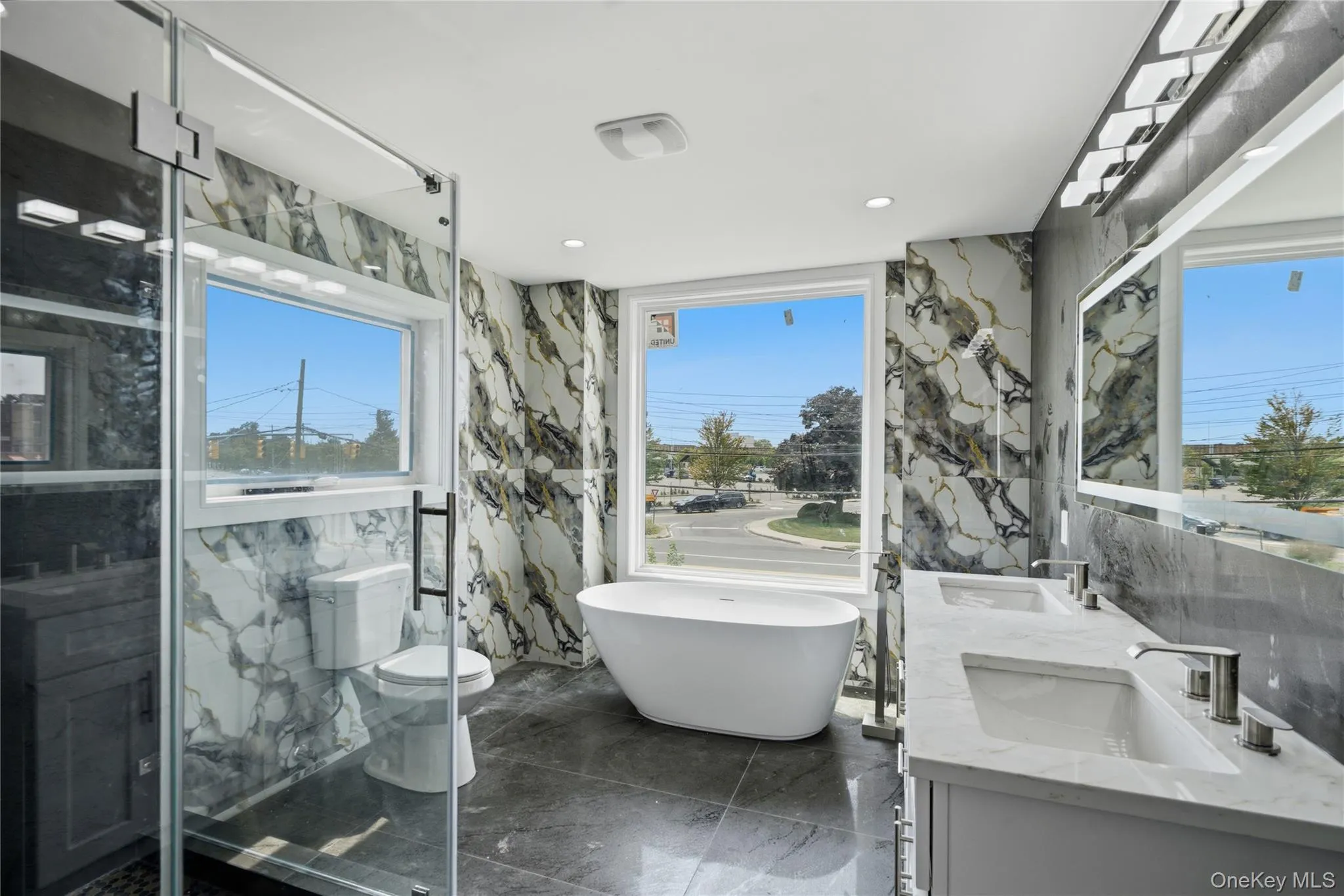 145 Bethpage Road, Oyster Bay, NY, 5 Bedrooms Bedrooms, 10 Rooms Rooms,5 BathroomsBathrooms,Residential,For Rent,Bethpage,0,1020956 145 Bethpage Road, Oyster Bay, NY, 5 Bedrooms Bedrooms, 10 Rooms Rooms,5 BathroomsBathrooms,Residential,For Rent,Bethpage,0,1020956