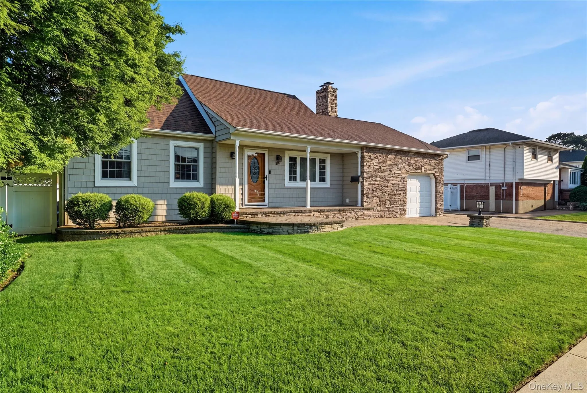 364 Boundary Avenue, Oyster Bay, NY, 4 Bedrooms Bedrooms, 7 Rooms Rooms,2 BathroomsBathrooms,Residential,For Rent,Boundary,0,1020957 364 Boundary Avenue, Oyster Bay, NY, 4 Bedrooms Bedrooms, 7 Rooms Rooms,2 BathroomsBathrooms,Residential,For Rent,Boundary,0,1020957