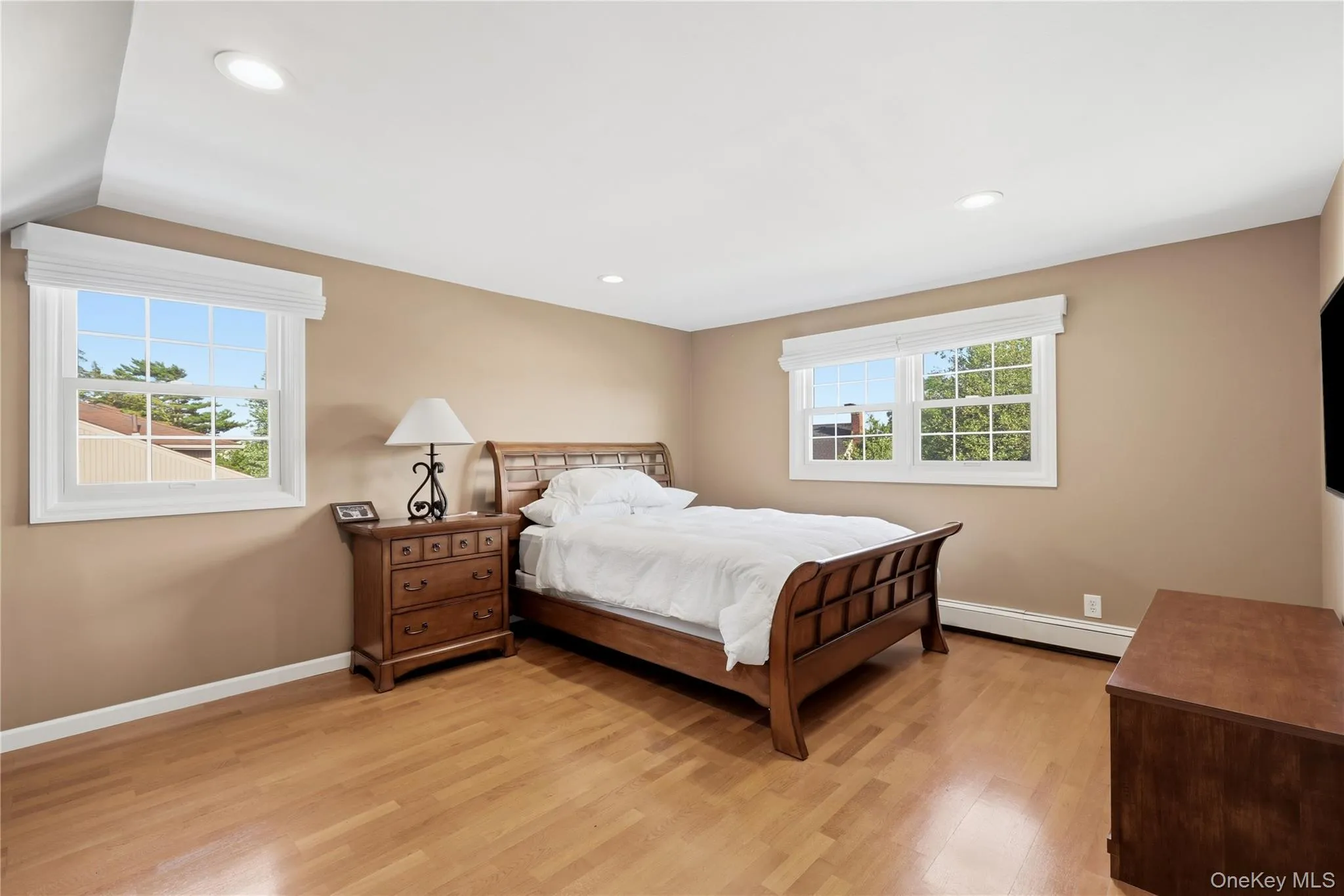 364 Boundary Avenue, Oyster Bay, NY, 4 Bedrooms Bedrooms, 7 Rooms Rooms,2 BathroomsBathrooms,Residential,For Rent,Boundary,0,1020957 364 Boundary Avenue, Oyster Bay, NY, 4 Bedrooms Bedrooms, 7 Rooms Rooms,2 BathroomsBathrooms,Residential,For Rent,Boundary,0,1020957