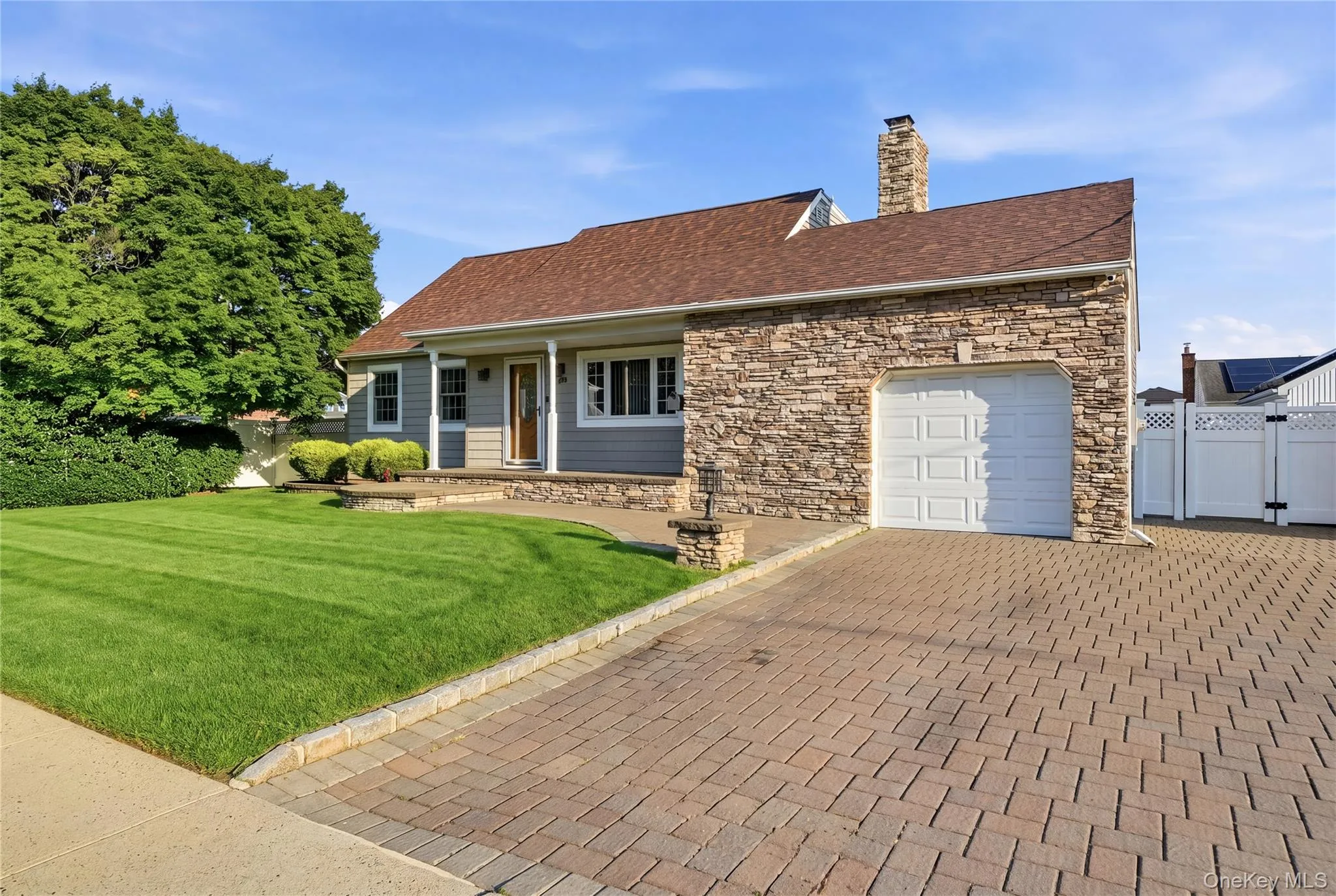 364 Boundary Avenue, Oyster Bay, NY, 4 Bedrooms Bedrooms, 7 Rooms Rooms,2 BathroomsBathrooms,Residential,For Rent,Boundary,0,1020957 364 Boundary Avenue, Oyster Bay, NY, 4 Bedrooms Bedrooms, 7 Rooms Rooms,2 BathroomsBathrooms,Residential,For Rent,Boundary,0,1020957