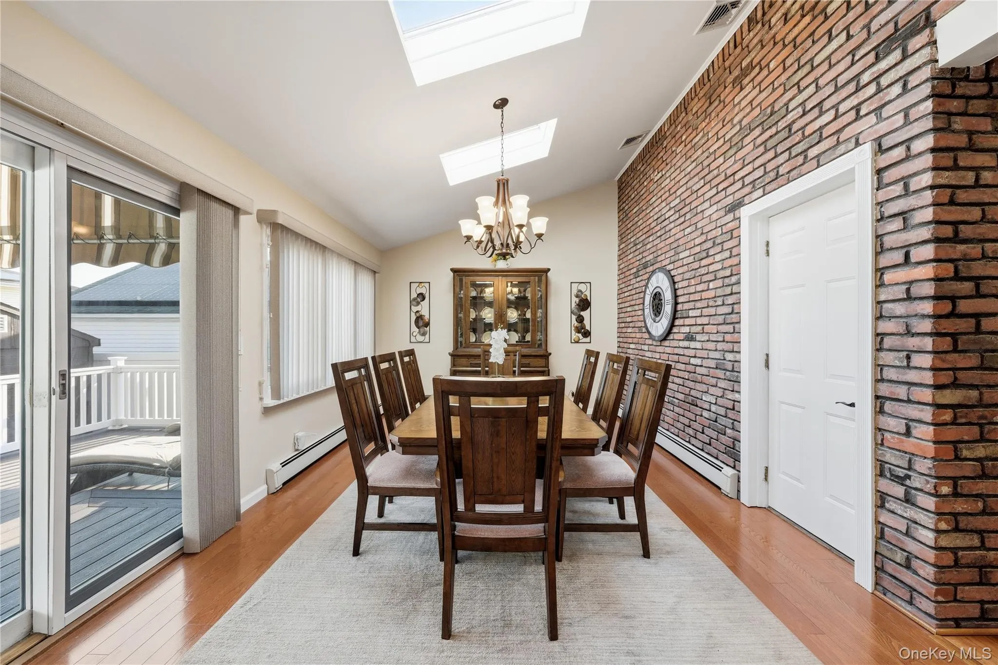 364 Boundary Avenue, Oyster Bay, NY, 4 Bedrooms Bedrooms, 7 Rooms Rooms,2 BathroomsBathrooms,Residential,For Rent,Boundary,0,1020957 364 Boundary Avenue, Oyster Bay, NY, 4 Bedrooms Bedrooms, 7 Rooms Rooms,2 BathroomsBathrooms,Residential,For Rent,Boundary,0,1020957