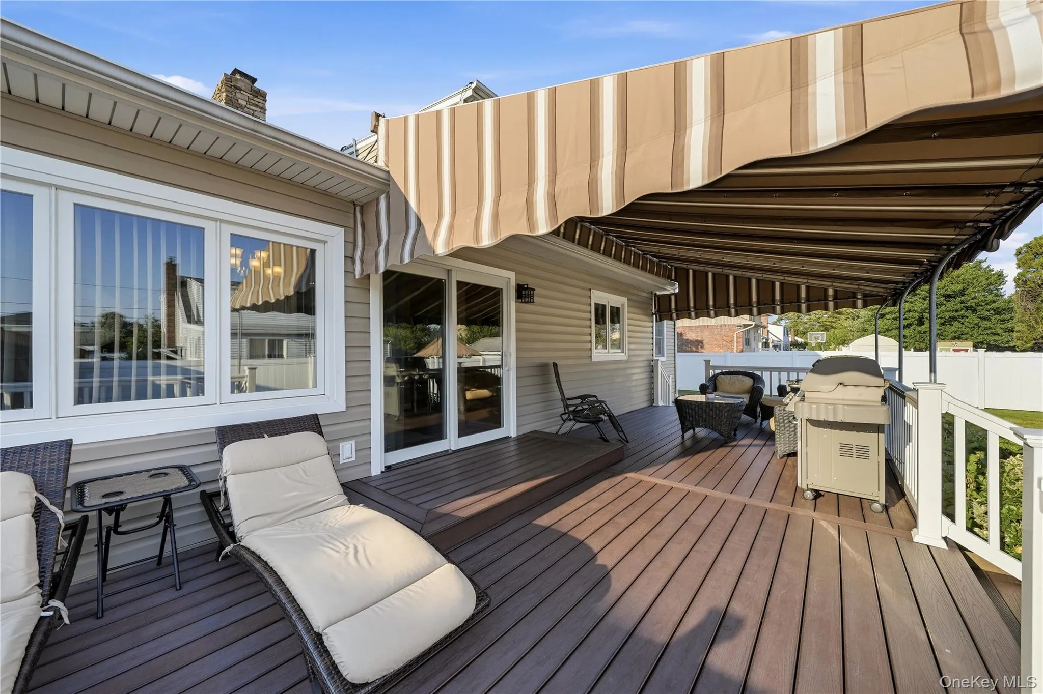 364 Boundary Avenue, Oyster Bay, NY, 4 Bedrooms Bedrooms, 7 Rooms Rooms,2 BathroomsBathrooms,Residential,For Rent,Boundary,0,1020957 364 Boundary Avenue, Oyster Bay, NY, 4 Bedrooms Bedrooms, 7 Rooms Rooms,2 BathroomsBathrooms,Residential,For Rent,Boundary,0,1020957