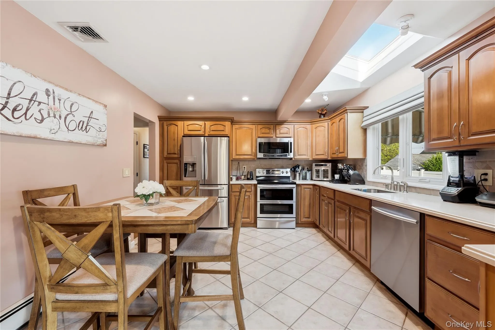 364 Boundary Avenue, Oyster Bay, NY, 4 Bedrooms Bedrooms, 7 Rooms Rooms,2 BathroomsBathrooms,Residential,For Rent,Boundary,0,1020957 364 Boundary Avenue, Oyster Bay, NY, 4 Bedrooms Bedrooms, 7 Rooms Rooms,2 BathroomsBathrooms,Residential,For Rent,Boundary,0,1020957