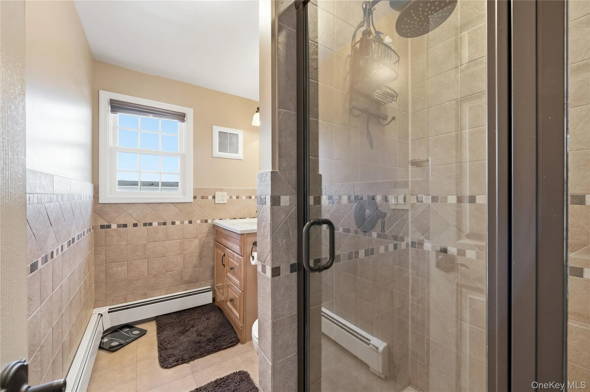 364 Boundary Avenue, Oyster Bay, NY, 4 Bedrooms Bedrooms, 7 Rooms Rooms,2 BathroomsBathrooms,Residential,For Rent,Boundary,0,1020957 364 Boundary Avenue, Oyster Bay, NY, 4 Bedrooms Bedrooms, 7 Rooms Rooms,2 BathroomsBathrooms,Residential,For Rent,Boundary,0,1020957