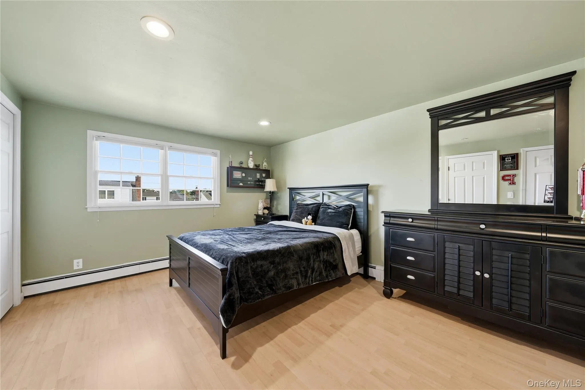 364 Boundary Avenue, Oyster Bay, NY, 4 Bedrooms Bedrooms, 7 Rooms Rooms,2 BathroomsBathrooms,Residential,For Rent,Boundary,0,1020957 364 Boundary Avenue, Oyster Bay, NY, 4 Bedrooms Bedrooms, 7 Rooms Rooms,2 BathroomsBathrooms,Residential,For Rent,Boundary,0,1020957