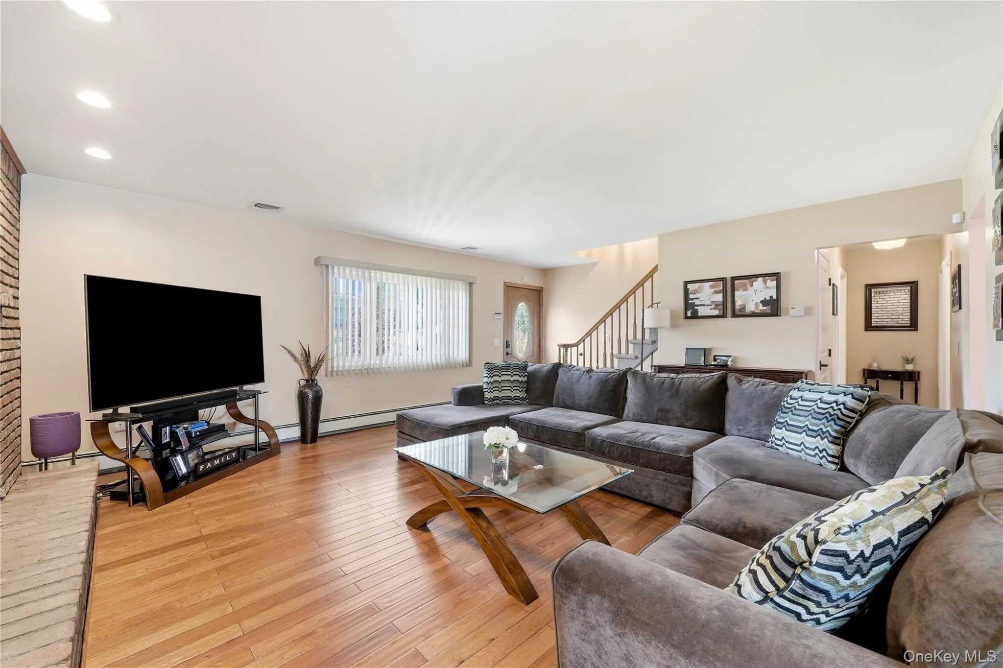 364 Boundary Avenue, Oyster Bay, NY, 4 Bedrooms Bedrooms, 7 Rooms Rooms,2 BathroomsBathrooms,Residential,For Rent,Boundary,0,1020957 364 Boundary Avenue, Oyster Bay, NY, 4 Bedrooms Bedrooms, 7 Rooms Rooms,2 BathroomsBathrooms,Residential,For Rent,Boundary,0,1020957