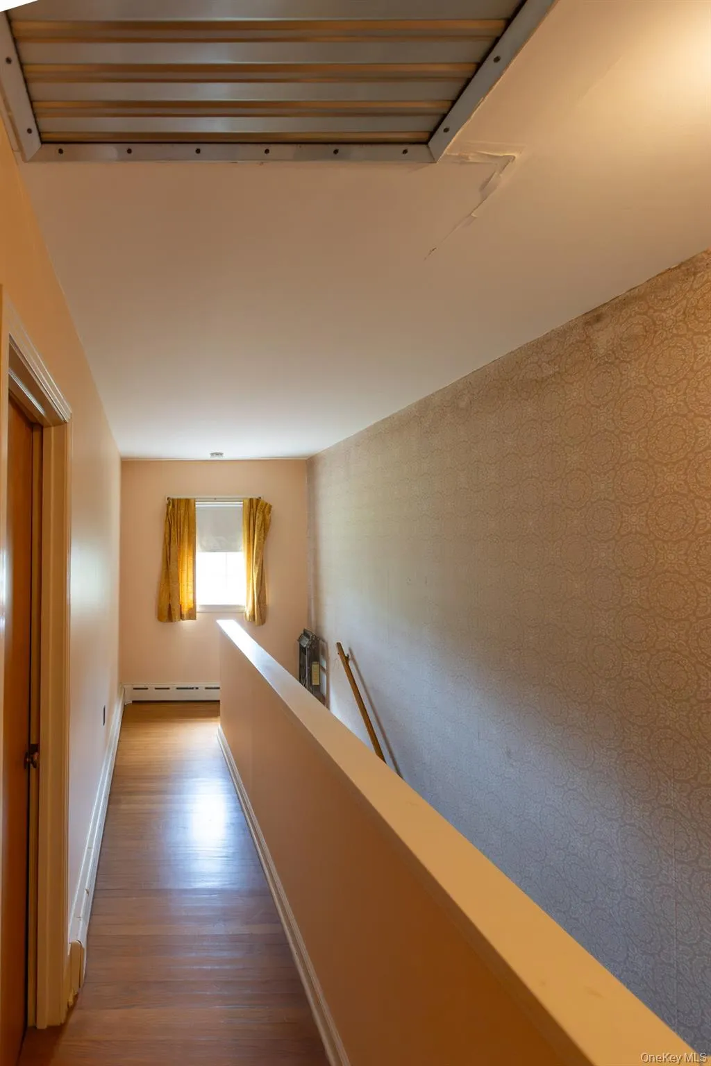 10 Degarmo Place, Poughkeepsie, NY, 3 Bedrooms Bedrooms, 6 Rooms Rooms,2 BathroomsBathrooms,Residential,For Rent,Degarmo,0,1020961 10 Degarmo Place, Poughkeepsie, NY, 3 Bedrooms Bedrooms, 6 Rooms Rooms,2 BathroomsBathrooms,Residential,For Rent,Degarmo,0,1020961