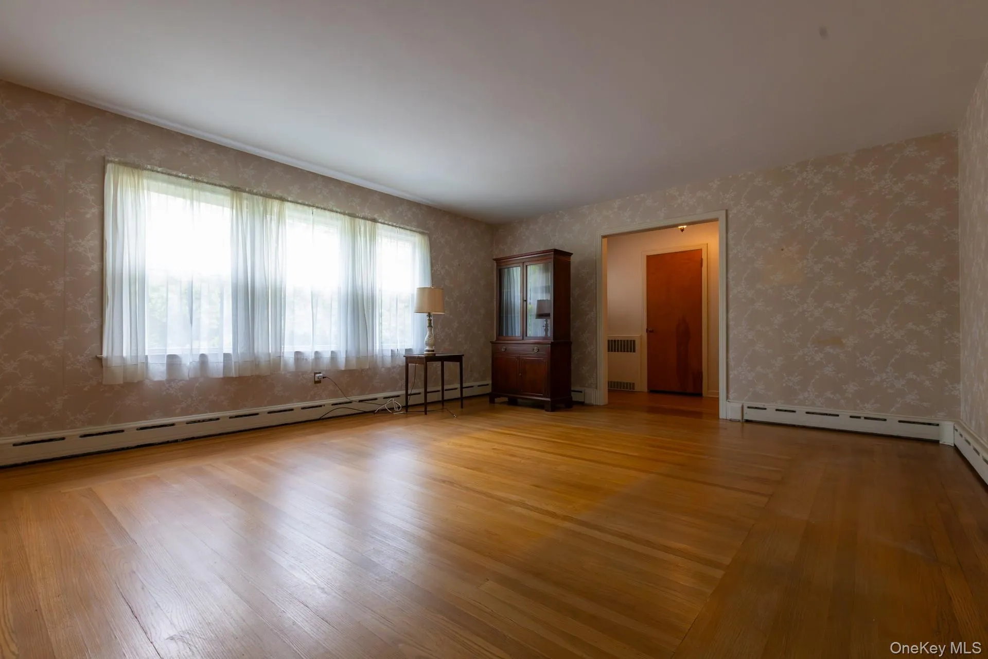 10 Degarmo Place, Poughkeepsie, NY, 3 Bedrooms Bedrooms, 6 Rooms Rooms,2 BathroomsBathrooms,Residential,For Rent,Degarmo,0,1020961 10 Degarmo Place, Poughkeepsie, NY, 3 Bedrooms Bedrooms, 6 Rooms Rooms,2 BathroomsBathrooms,Residential,For Rent,Degarmo,0,1020961