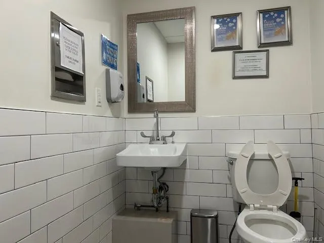 26-19 Francis Lewis Boulevard, New York, NY, ,Commercial Lease,For Rent,Francis Lewis,0,1020962 26-19 Francis Lewis Boulevard, New York, NY, ,Commercial Lease,For Rent,Francis Lewis,0,1020962