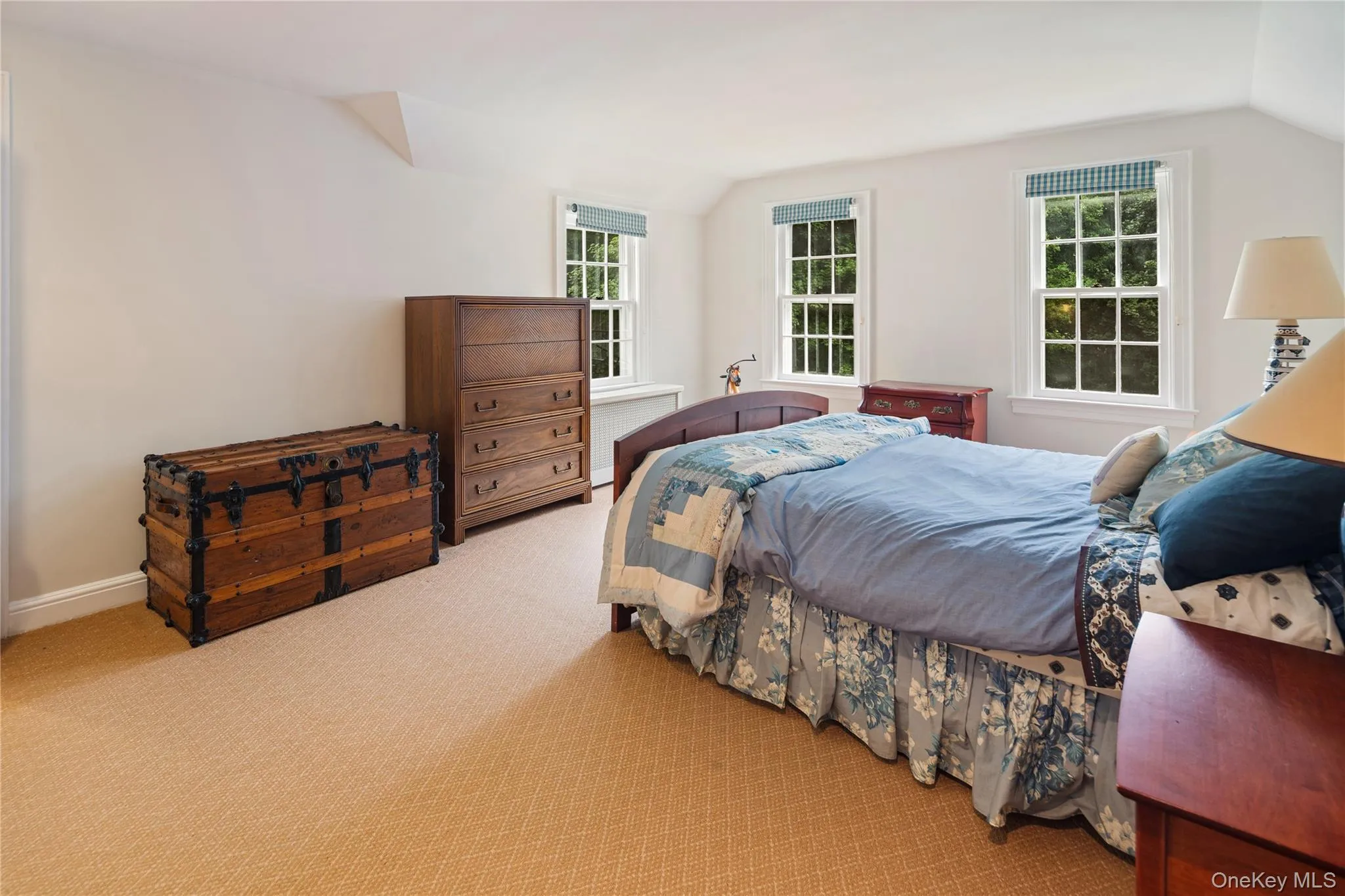 Bedroom 3, wall to wall carpet (Bedroom 4 not shown) Bedroom 3, wall to wall carpet (Bedroom 4 not shown)