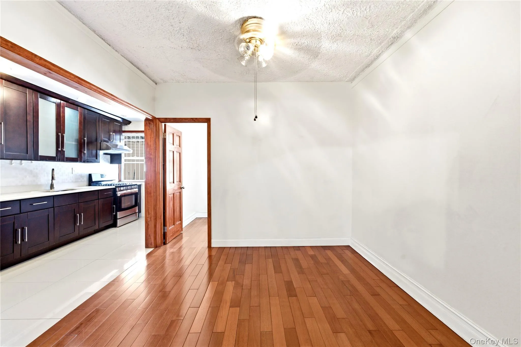 85-17 66th Road, New York, NY, 3 Bedrooms Bedrooms, 7 Rooms Rooms,1 BathroomBathrooms,Residential,For Rent,66th,0,1020964 85-17 66th Road, New York, NY, 3 Bedrooms Bedrooms, 7 Rooms Rooms,1 BathroomBathrooms,Residential,For Rent,66th,0,1020964