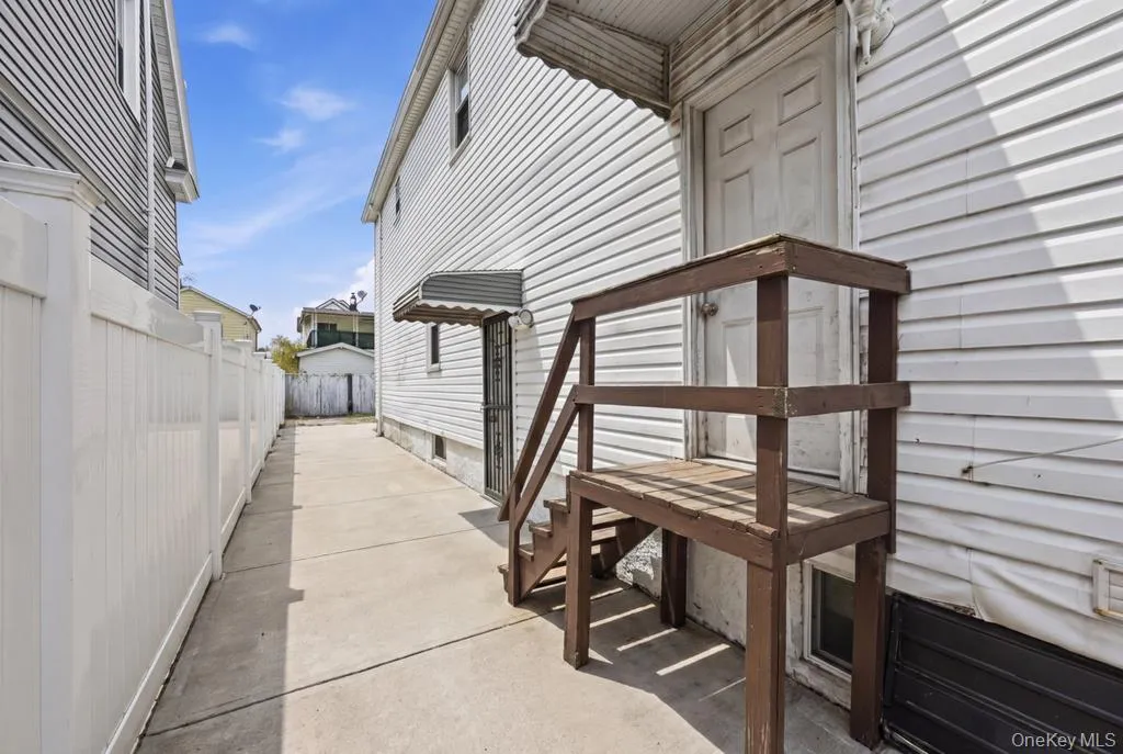 12219 191st Street, New York, NY, 8 Bedrooms Bedrooms, 14 Rooms Rooms,3 BathroomsBathrooms,Residential,For Rent,191st,0,1020966 12219 191st Street, New York, NY, 8 Bedrooms Bedrooms, 14 Rooms Rooms,3 BathroomsBathrooms,Residential,For Rent,191st,0,1020966