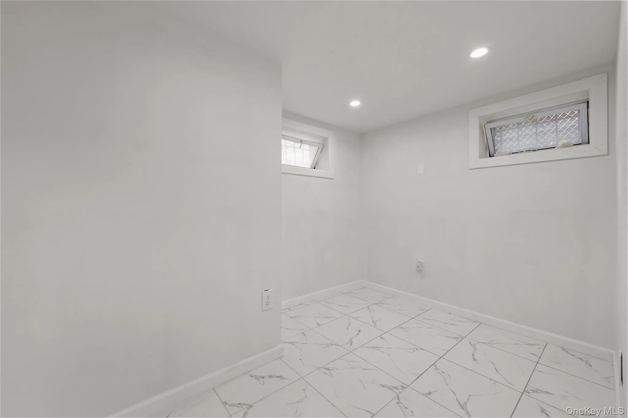 118 48 222ND Street, New York, NY, 4 Bedrooms Bedrooms, 7 Rooms Rooms,2 BathroomsBathrooms,Residential,For Rent,222ND,0,1020967 118 48 222ND Street, New York, NY, 4 Bedrooms Bedrooms, 7 Rooms Rooms,2 BathroomsBathrooms,Residential,For Rent,222ND,0,1020967