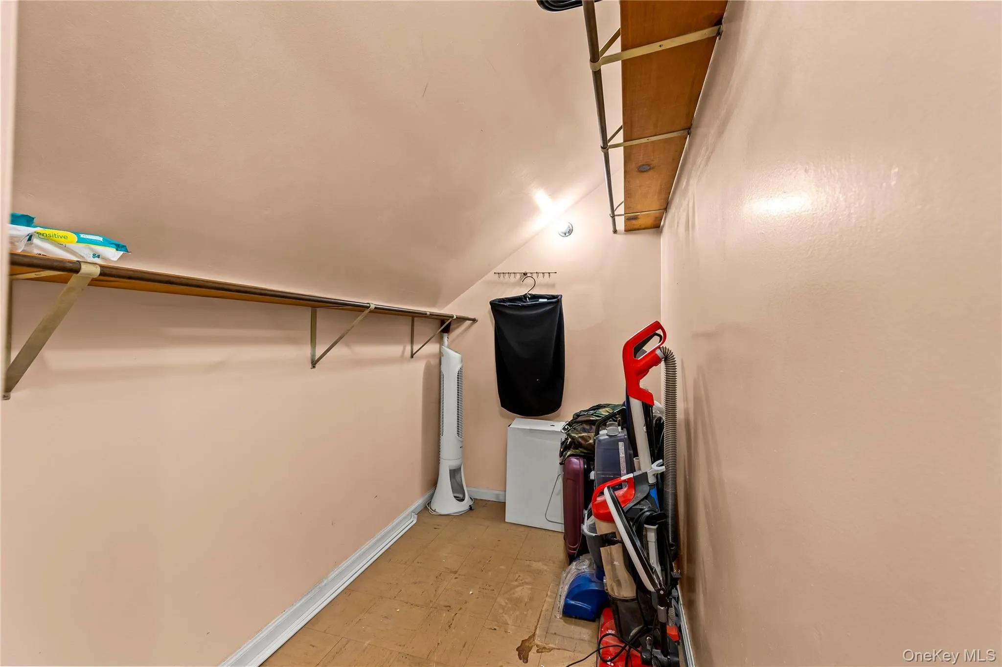 118 48 222ND Street, New York, NY, 4 Bedrooms Bedrooms, 7 Rooms Rooms,2 BathroomsBathrooms,Residential,For Rent,222ND,0,1020967 118 48 222ND Street, New York, NY, 4 Bedrooms Bedrooms, 7 Rooms Rooms,2 BathroomsBathrooms,Residential,For Rent,222ND,0,1020967