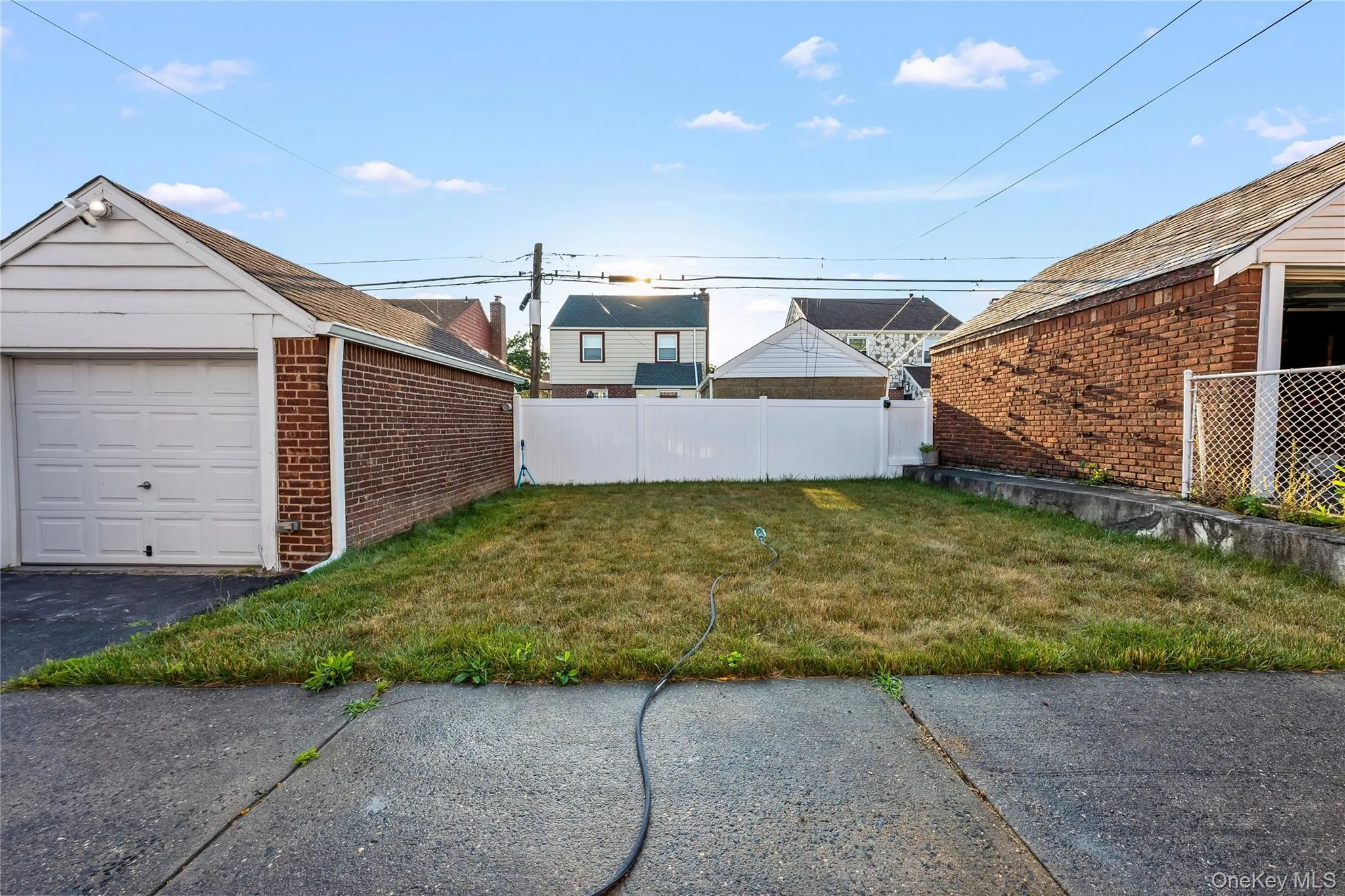118 48 222ND Street, New York, NY, 4 Bedrooms Bedrooms, 7 Rooms Rooms,2 BathroomsBathrooms,Residential,For Rent,222ND,0,1020967 118 48 222ND Street, New York, NY, 4 Bedrooms Bedrooms, 7 Rooms Rooms,2 BathroomsBathrooms,Residential,For Rent,222ND,0,1020967