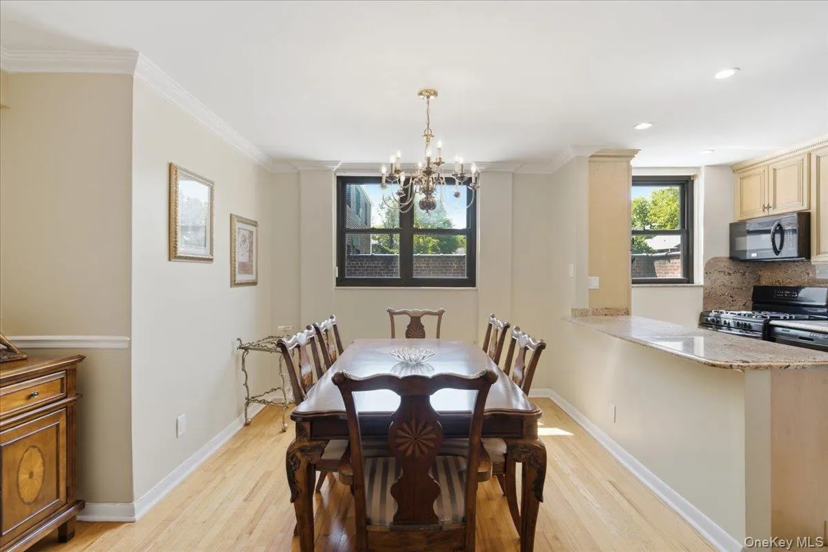 86-22 155th, New York, NY, 2 Bedrooms Bedrooms, 5 Rooms Rooms,1 BathroomBathrooms,Residential,For Rent,155th,0,1020971 86-22 155th, New York, NY, 2 Bedrooms Bedrooms, 5 Rooms Rooms,1 BathroomBathrooms,Residential,For Rent,155th,0,1020971