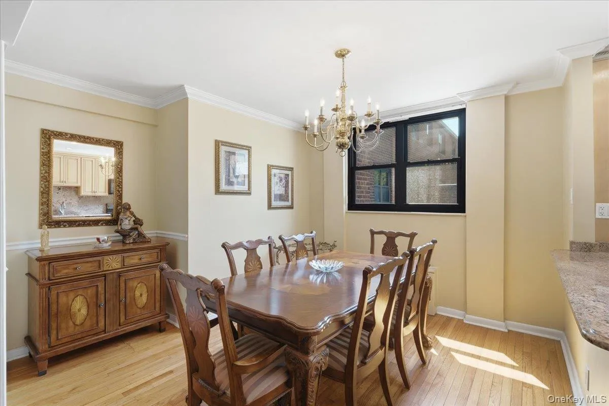 86-22 155th, New York, NY, 2 Bedrooms Bedrooms, 5 Rooms Rooms,1 BathroomBathrooms,Residential,For Rent,155th,0,1020971 86-22 155th, New York, NY, 2 Bedrooms Bedrooms, 5 Rooms Rooms,1 BathroomBathrooms,Residential,For Rent,155th,0,1020971