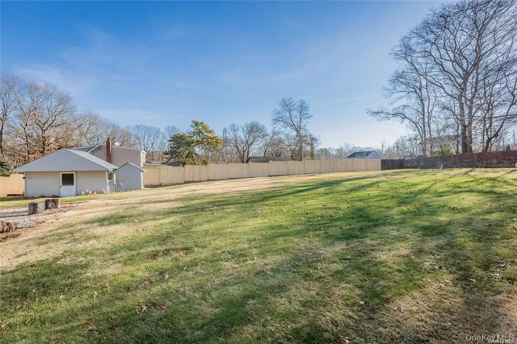 54 Champlin Street, Islip, NY, 3 Bedrooms Bedrooms, 6 Rooms Rooms,2 BathroomsBathrooms,Residential Lease,For Rent,Champlin,0,1020978 54 Champlin Street, Islip, NY, 3 Bedrooms Bedrooms, 6 Rooms Rooms,2 BathroomsBathrooms,Residential Lease,For Rent,Champlin,0,1020978