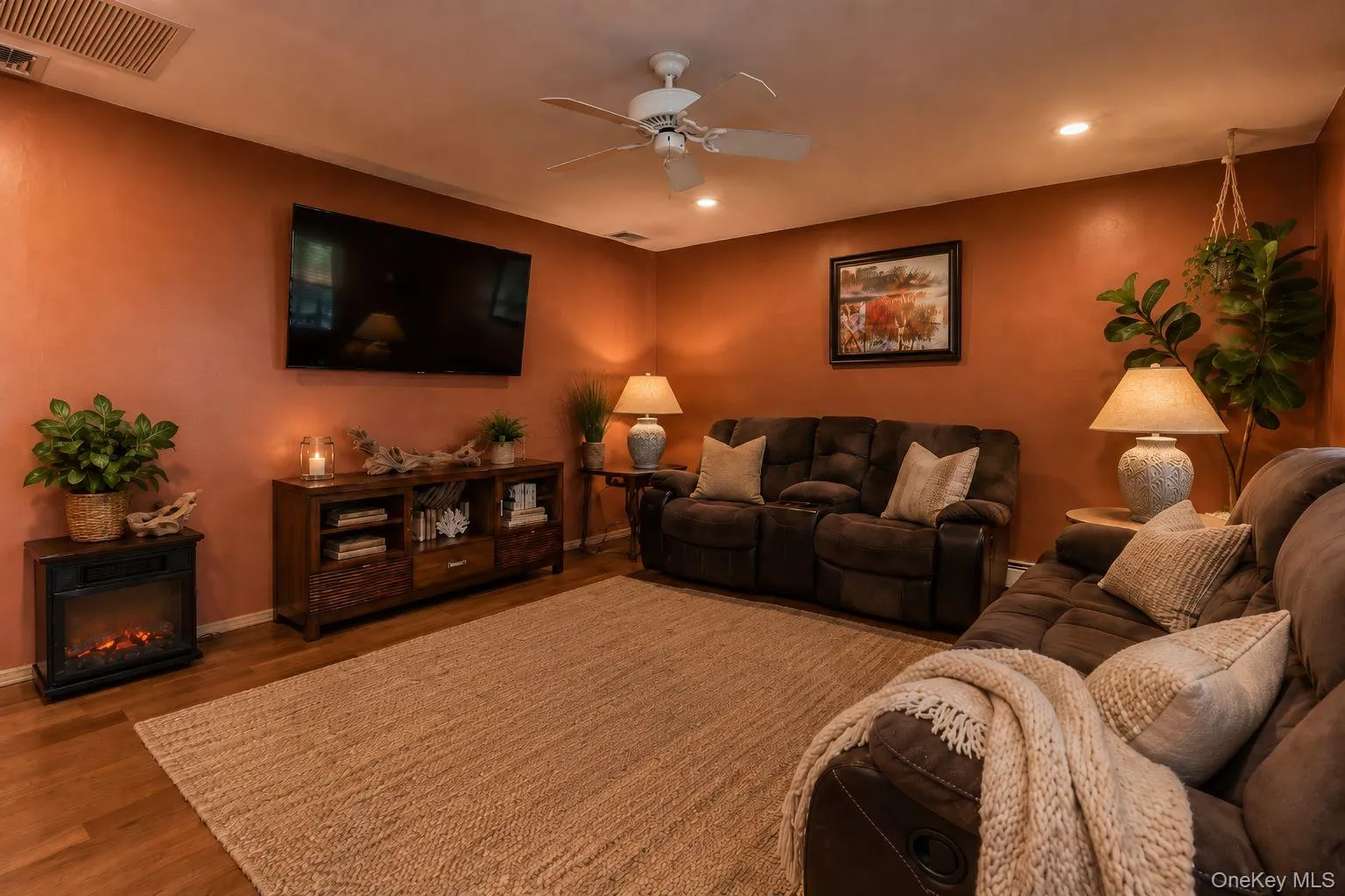 54 Champlin Street, Islip, NY, 3 Bedrooms Bedrooms, 6 Rooms Rooms,2 BathroomsBathrooms,Residential Lease,For Rent,Champlin,0,1020978 54 Champlin Street, Islip, NY, 3 Bedrooms Bedrooms, 6 Rooms Rooms,2 BathroomsBathrooms,Residential Lease,For Rent,Champlin,0,1020978