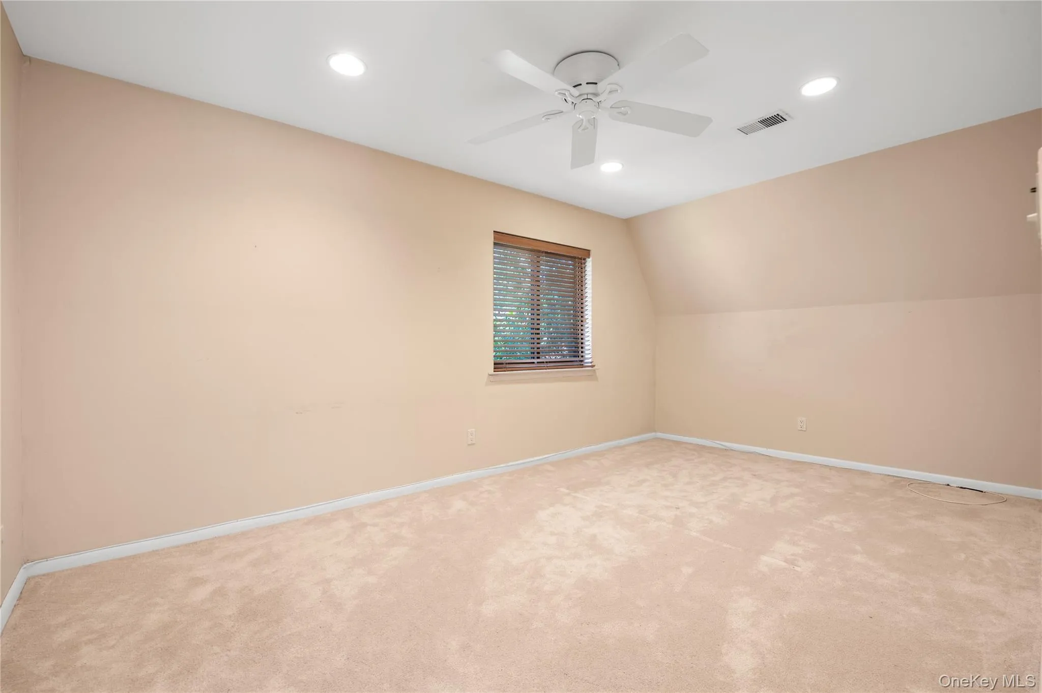 60 Pheasant Run, North Hempstead, NY, 3 Bedrooms Bedrooms, 8 Rooms Rooms,2 BathroomsBathrooms,Residential,For Rent,Pheasant,0,1020983 60 Pheasant Run, North Hempstead, NY, 3 Bedrooms Bedrooms, 8 Rooms Rooms,2 BathroomsBathrooms,Residential,For Rent,Pheasant,0,1020983