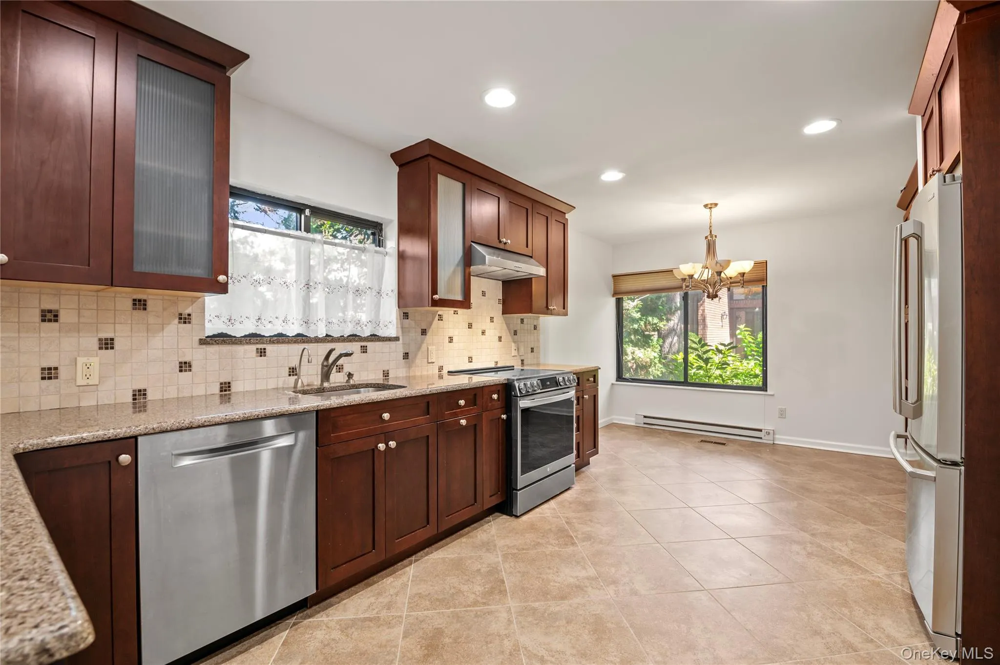 60 Pheasant Run, North Hempstead, NY, 3 Bedrooms Bedrooms, 8 Rooms Rooms,2 BathroomsBathrooms,Residential,For Rent,Pheasant,0,1020983 60 Pheasant Run, North Hempstead, NY, 3 Bedrooms Bedrooms, 8 Rooms Rooms,2 BathroomsBathrooms,Residential,For Rent,Pheasant,0,1020983