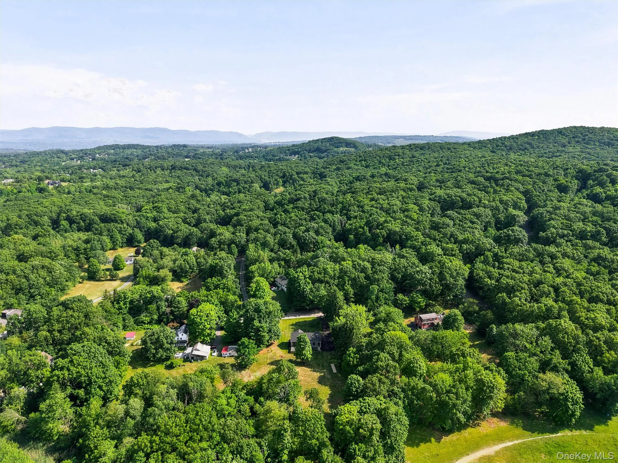 76 Reservoir Road, Marlboro, NY, 3 Bedrooms Bedrooms, 11 Rooms Rooms,3 BathroomsBathrooms,Residential,For Rent,Reservoir,0,1020985 76 Reservoir Road, Marlboro, NY, 3 Bedrooms Bedrooms, 11 Rooms Rooms,3 BathroomsBathrooms,Residential,For Rent,Reservoir,0,1020985