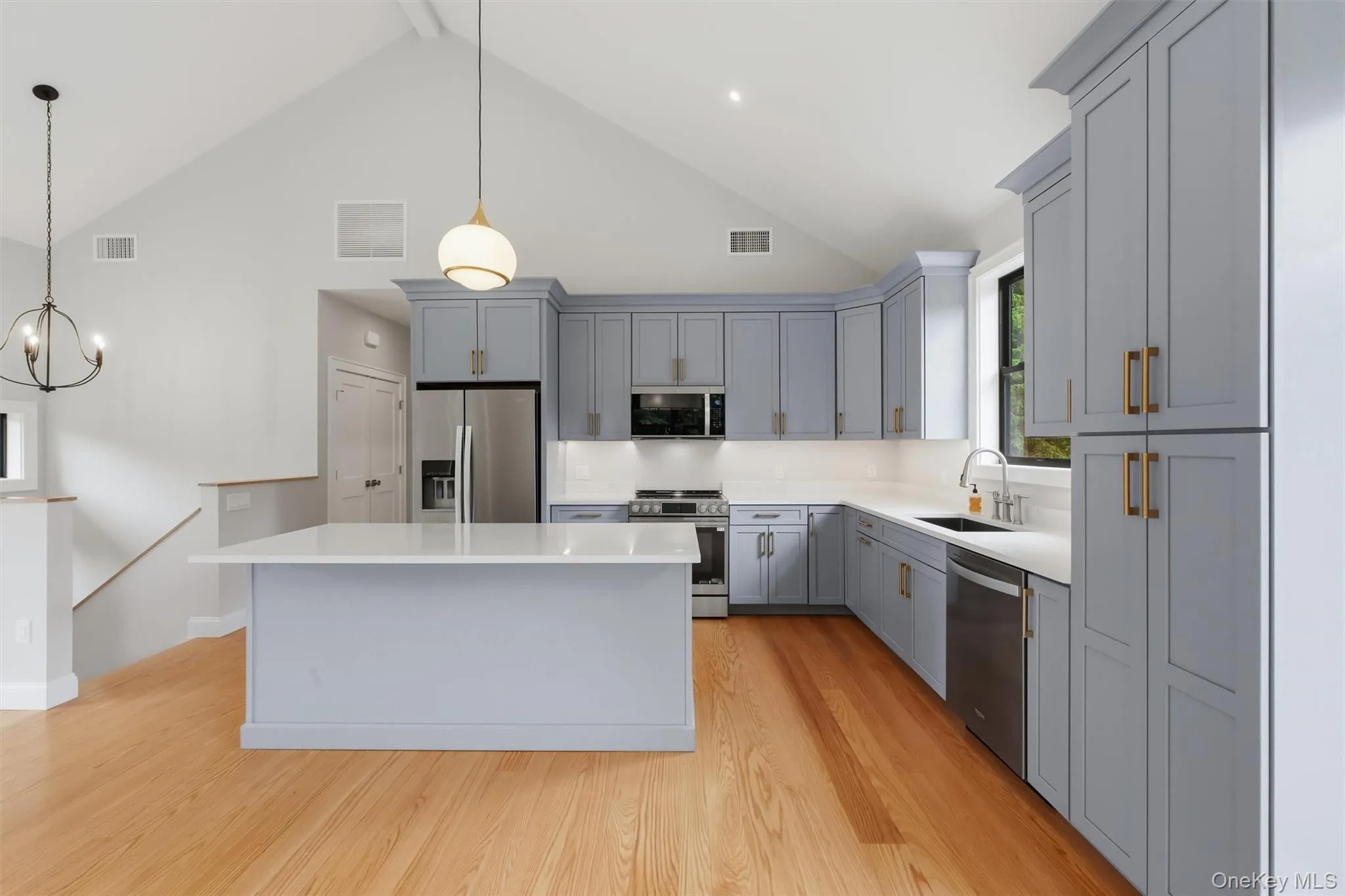 76 Reservoir Road, Marlboro, NY, 3 Bedrooms Bedrooms, 11 Rooms Rooms,3 BathroomsBathrooms,Residential,For Rent,Reservoir,0,1020985 76 Reservoir Road, Marlboro, NY, 3 Bedrooms Bedrooms, 11 Rooms Rooms,3 BathroomsBathrooms,Residential,For Rent,Reservoir,0,1020985