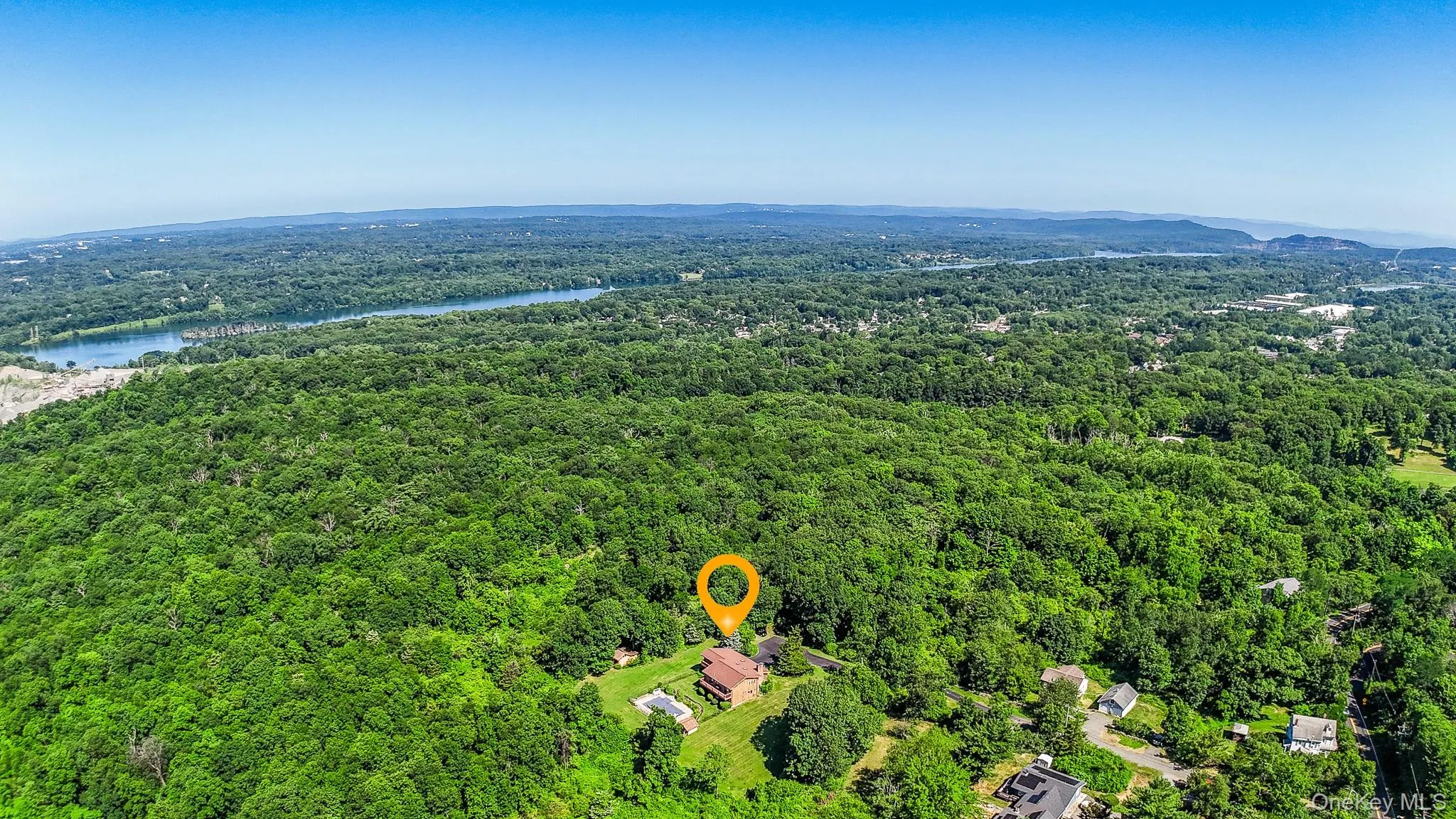 4 Bellview Drive, Clarkstown, NY, 4 Bedrooms Bedrooms, 12 Rooms Rooms,2 BathroomsBathrooms,Residential,For Rent,Bellview,0,1020986 4 Bellview Drive, Clarkstown, NY, 4 Bedrooms Bedrooms, 12 Rooms Rooms,2 BathroomsBathrooms,Residential,For Rent,Bellview,0,1020986