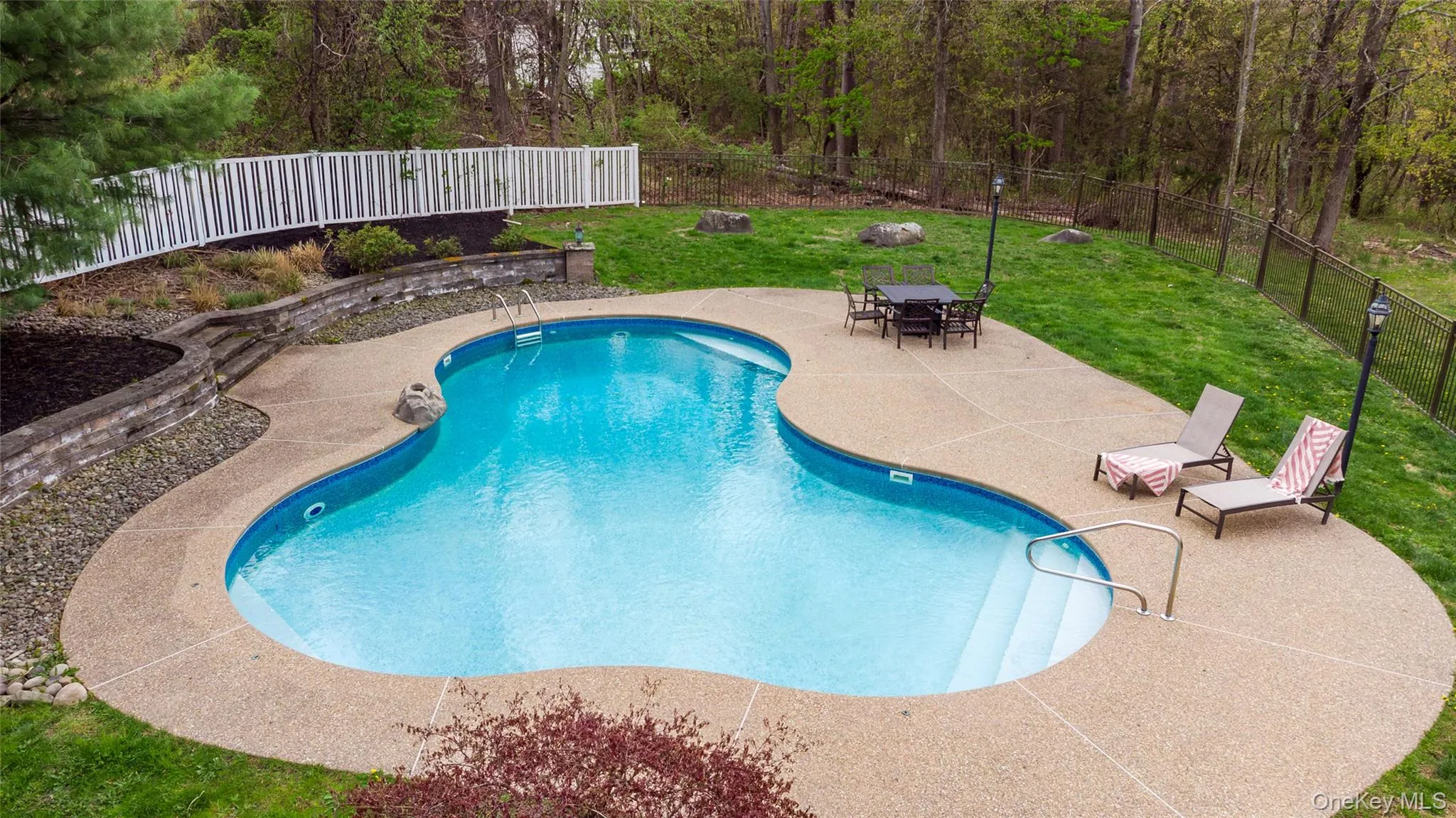 12 Ridgeview Lane, Marlboro, NY, 4 Bedrooms Bedrooms, 14 Rooms Rooms,2 BathroomsBathrooms,Residential,For Rent,Ridgeview,0,1020993 12 Ridgeview Lane, Marlboro, NY, 4 Bedrooms Bedrooms, 14 Rooms Rooms,2 BathroomsBathrooms,Residential,For Rent,Ridgeview,0,1020993