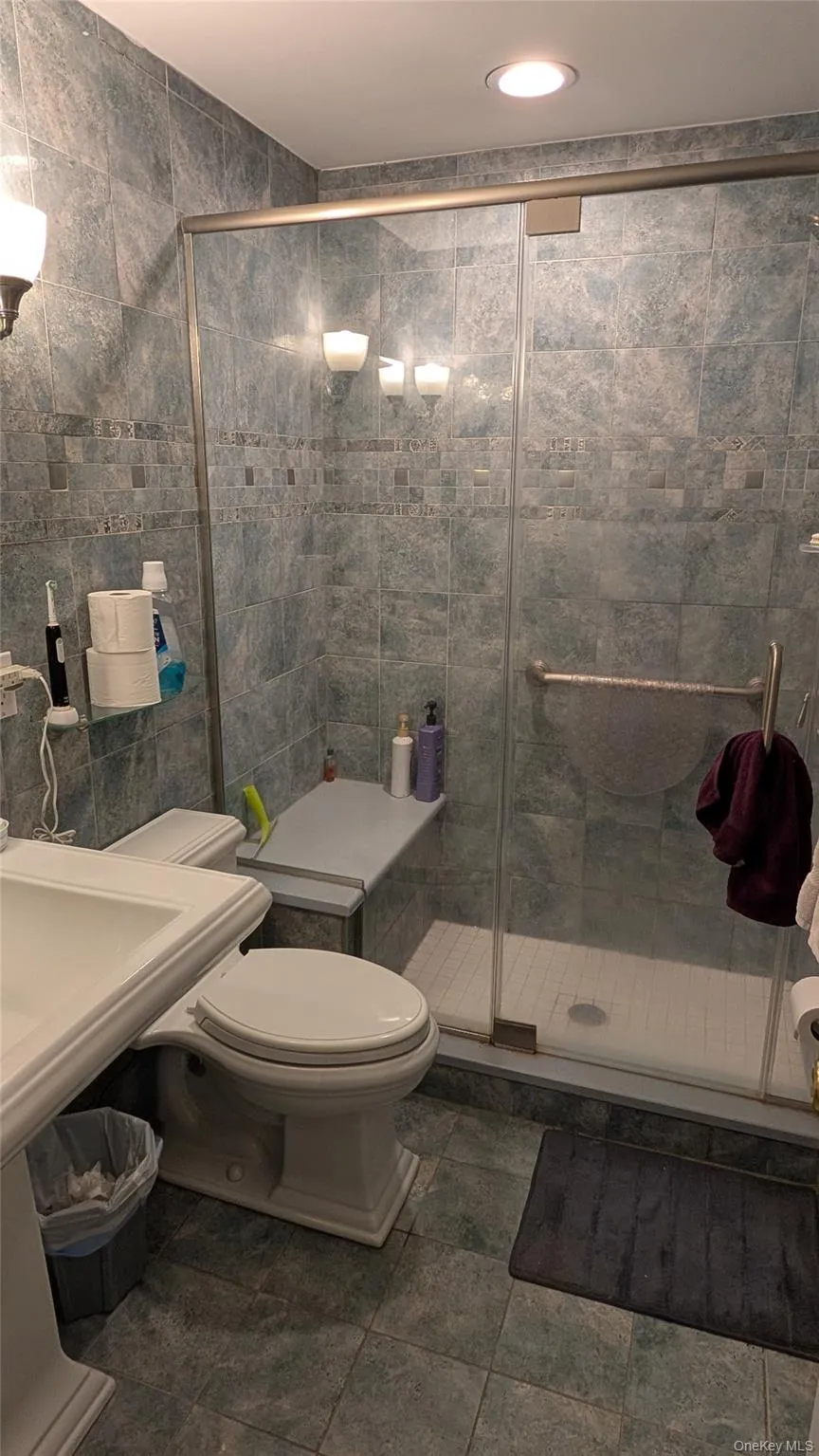 7 Oaktree Lane, Huntington, NY, 4 Bedrooms Bedrooms, 9 Rooms Rooms,2 BathroomsBathrooms,Residential,For Rent,Oaktree,0,1020994 7 Oaktree Lane, Huntington, NY, 4 Bedrooms Bedrooms, 9 Rooms Rooms,2 BathroomsBathrooms,Residential,For Rent,Oaktree,0,1020994