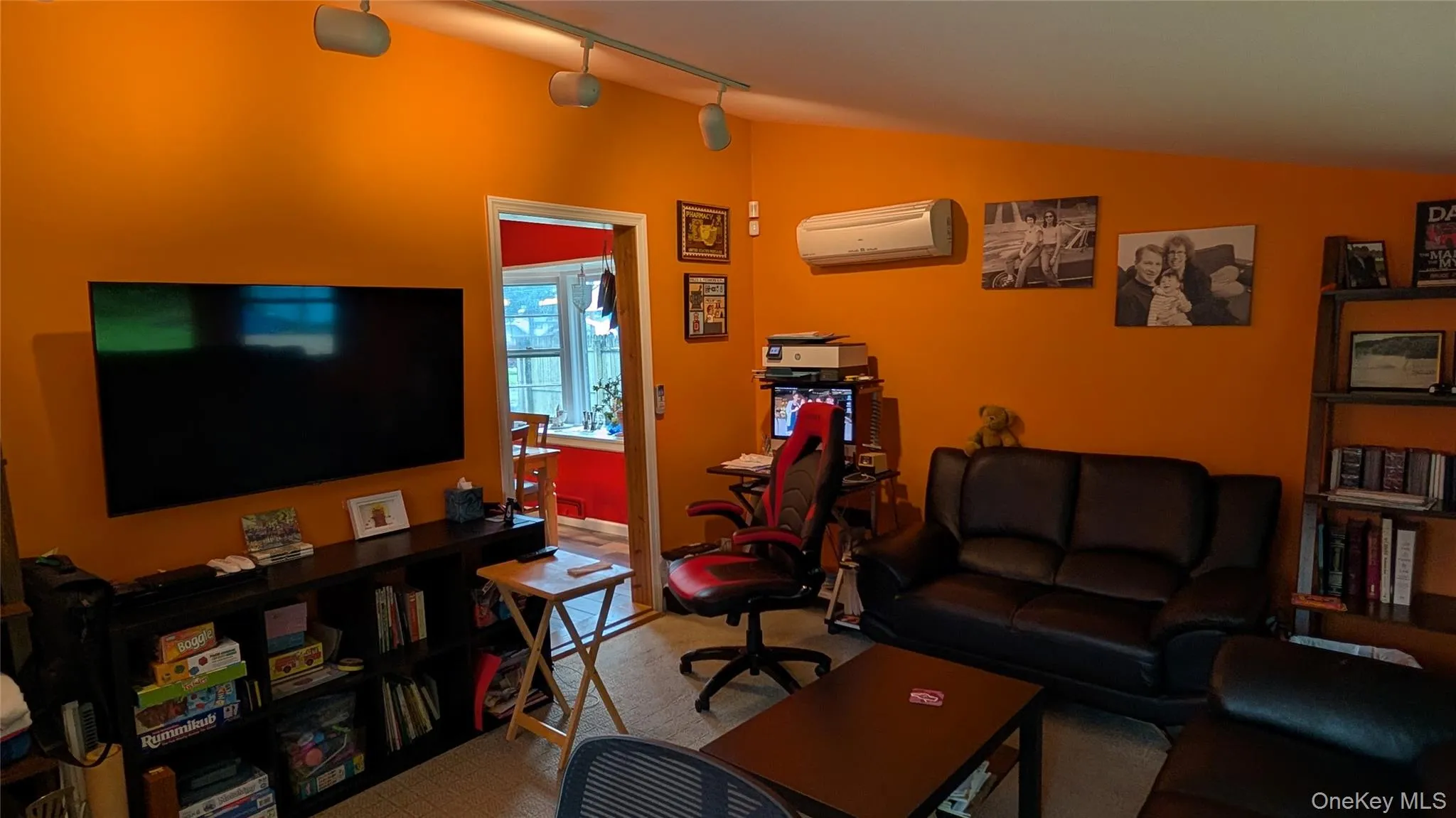 7 Oaktree Lane, Huntington, NY, 4 Bedrooms Bedrooms, 9 Rooms Rooms,2 BathroomsBathrooms,Residential,For Rent,Oaktree,0,1020994 7 Oaktree Lane, Huntington, NY, 4 Bedrooms Bedrooms, 9 Rooms Rooms,2 BathroomsBathrooms,Residential,For Rent,Oaktree,0,1020994