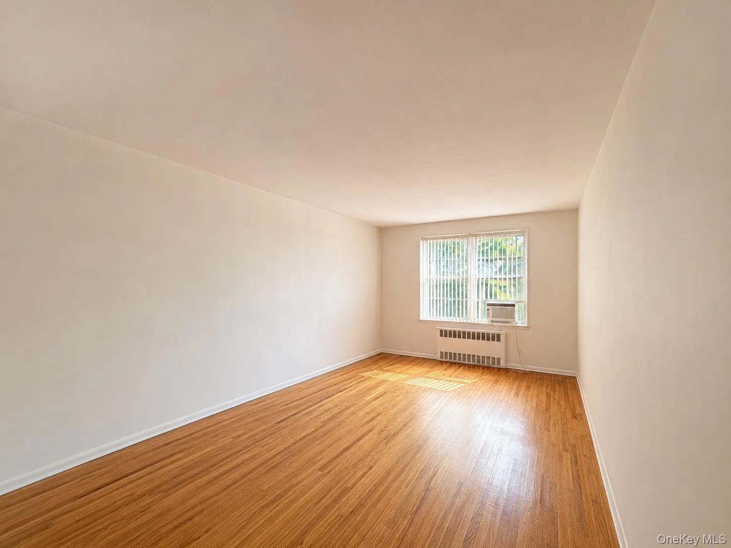 6385 Woodhaven Boulevard, New York, NY, 1 Bedroom Bedrooms, 4 Rooms Rooms,1 BathroomBathrooms,Residential,For Rent,Woodhaven,0,1021001 6385 Woodhaven Boulevard, New York, NY, 1 Bedroom Bedrooms, 4 Rooms Rooms,1 BathroomBathrooms,Residential,For Rent,Woodhaven,0,1021001