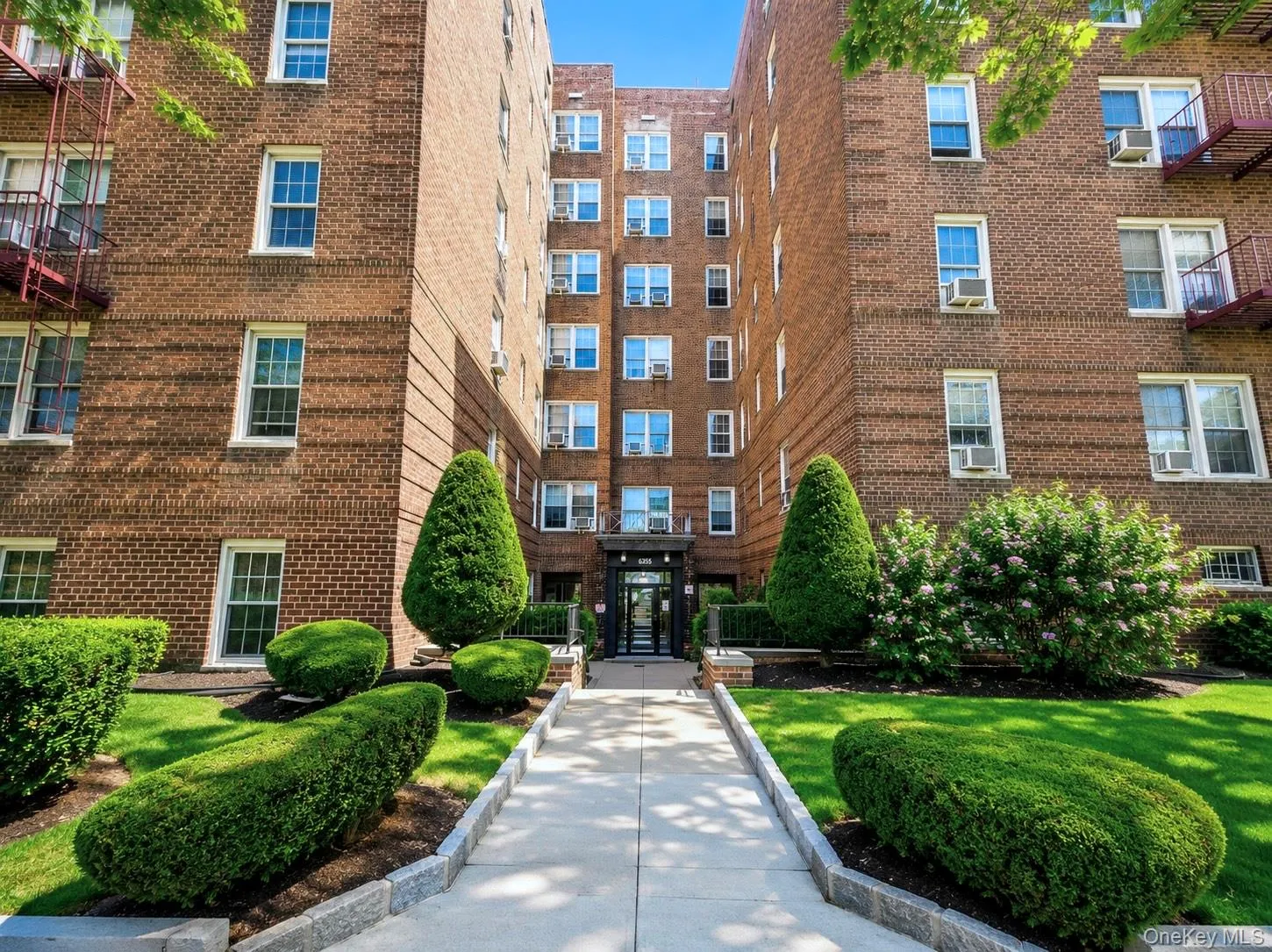 6385 Woodhaven Boulevard, New York, NY, 1 Bedroom Bedrooms, 4 Rooms Rooms,1 BathroomBathrooms,Residential,For Rent,Woodhaven,0,1021001 6385 Woodhaven Boulevard, New York, NY, 1 Bedroom Bedrooms, 4 Rooms Rooms,1 BathroomBathrooms,Residential,For Rent,Woodhaven,0,1021001