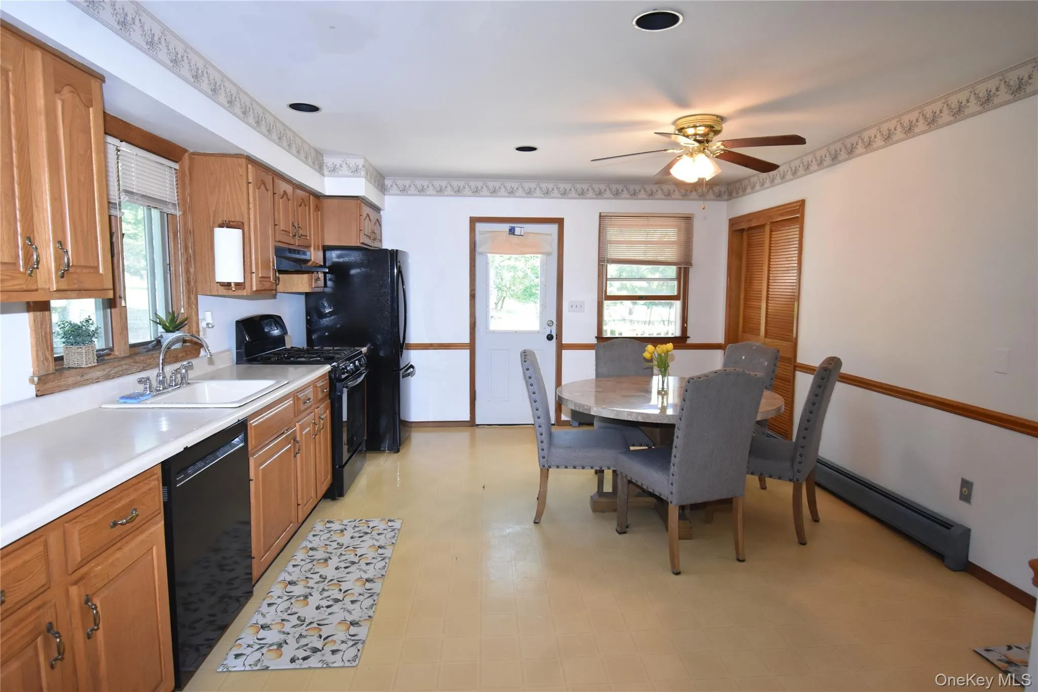 300 Ackertown Road, Ramapo, NY, 6 Bedrooms Bedrooms, 12 Rooms Rooms,2 BathroomsBathrooms,Residential,For Rent,Ackertown,0,1021004 300 Ackertown Road, Ramapo, NY, 6 Bedrooms Bedrooms, 12 Rooms Rooms,2 BathroomsBathrooms,Residential,For Rent,Ackertown,0,1021004