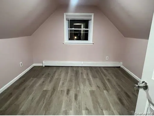 1050 Sullivan Street, Islip, NY, 3 Bedrooms Bedrooms, 7 Rooms Rooms,1 BathroomBathrooms,Residential Lease,For Rent,Sullivan,0,1021005 1050 Sullivan Street, Islip, NY, 3 Bedrooms Bedrooms, 7 Rooms Rooms,1 BathroomBathrooms,Residential Lease,For Rent,Sullivan,0,1021005