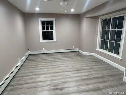 1050 Sullivan Street, Islip, NY, 3 Bedrooms Bedrooms, 7 Rooms Rooms,1 BathroomBathrooms,Residential Lease,For Rent,Sullivan,0,1021005 1050 Sullivan Street, Islip, NY, 3 Bedrooms Bedrooms, 7 Rooms Rooms,1 BathroomBathrooms,Residential Lease,For Rent,Sullivan,0,1021005
