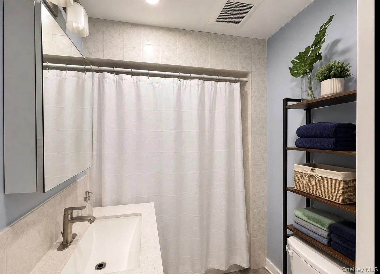 5985 57th Drive, New York, NY, 2 Bedrooms Bedrooms, 5 Rooms Rooms,1 BathroomBathrooms,Residential Lease,For Rent,57th,0,1021012 5985 57th Drive, New York, NY, 2 Bedrooms Bedrooms, 5 Rooms Rooms,1 BathroomBathrooms,Residential Lease,For Rent,57th,0,1021012